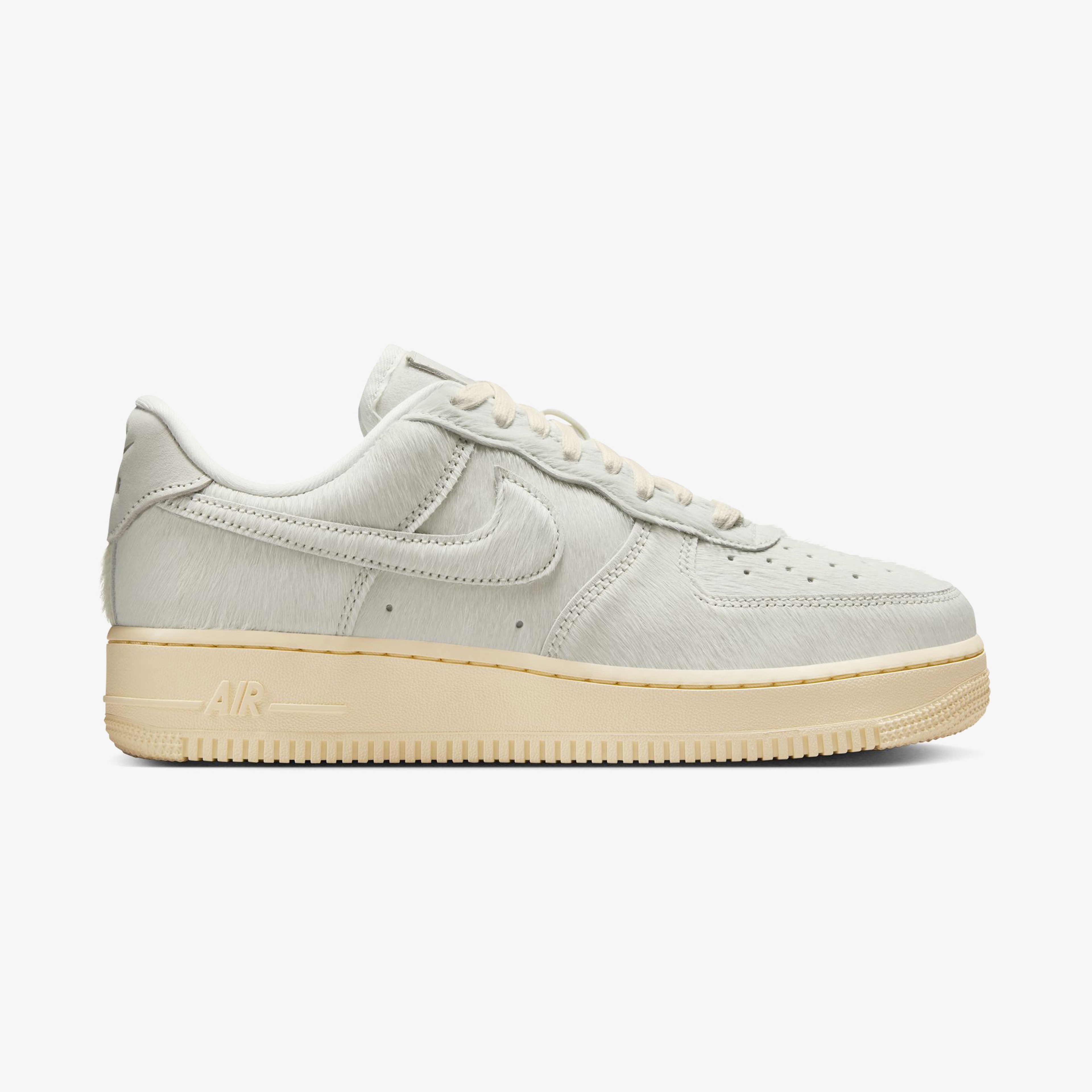 Nike Air Force 1 '07 Kadın Beyaz Spor Ayakkabı