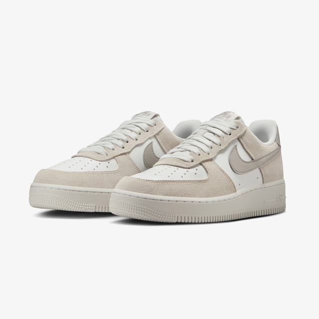 Nike Beyaz Nike Air Force 1