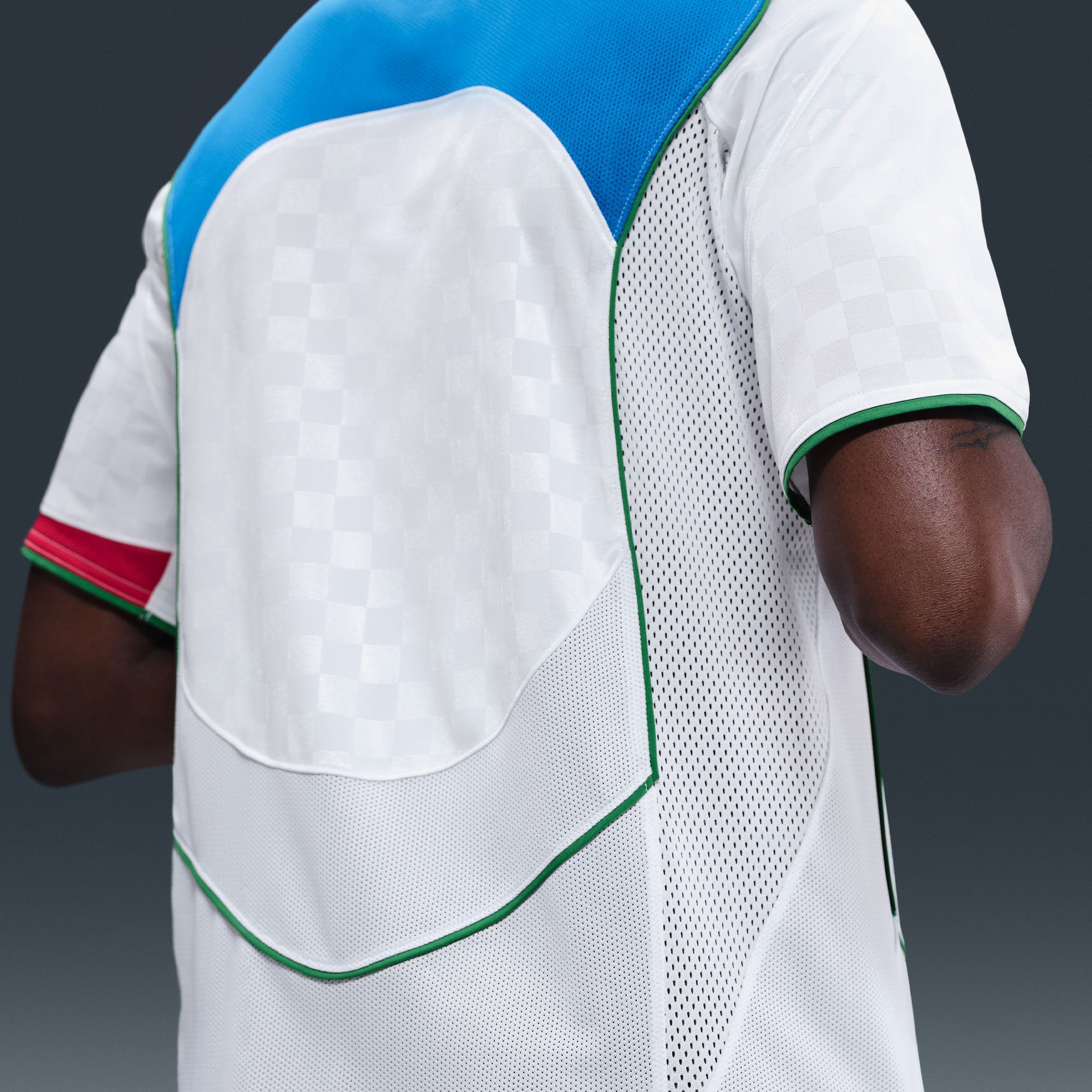 Nike T90 Energy Erkek Beyaz T-Shirt