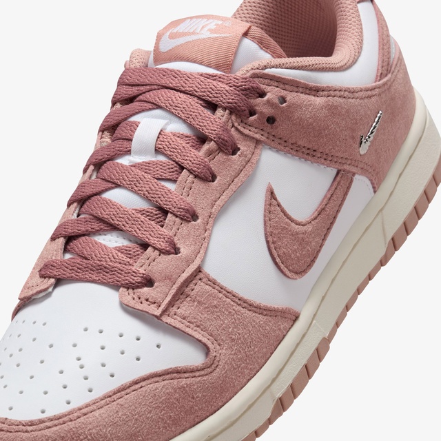 Nike Nike Dunk Low Kadın Beyaz/Pembe Spor Ayakkabı Occasion'da! Pembe - 9. görsel