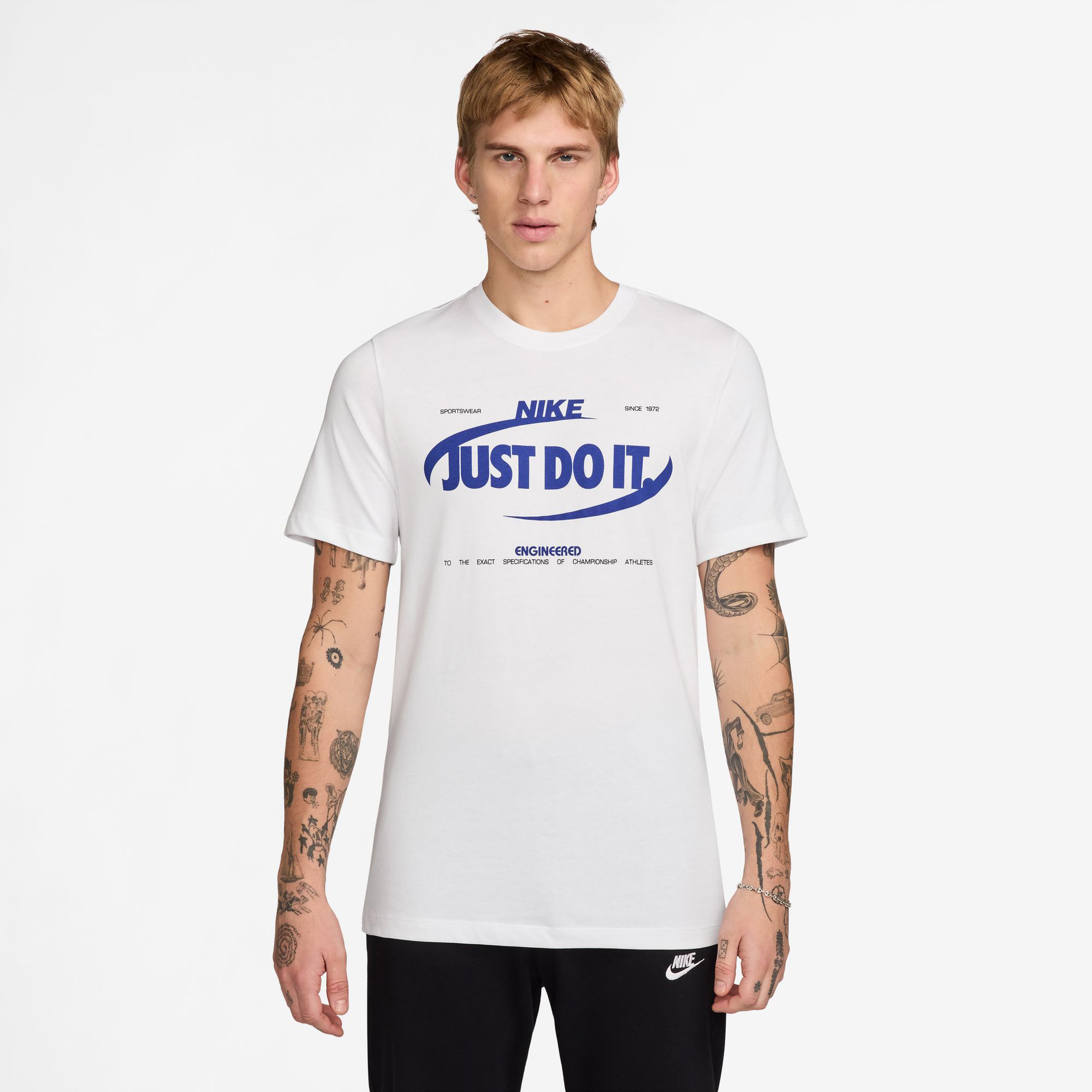 Nike Sportswear 'Just Do It' Erkek Beyaz T-Shirt