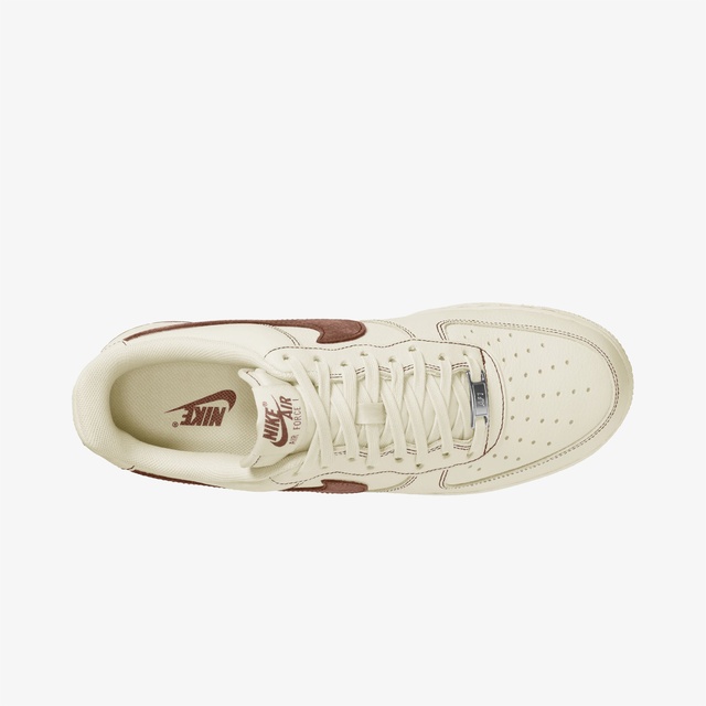 Nike Air Force 1 '07 LV8 Erkek Beyaz Spor Ayakkabı - Görsel 8