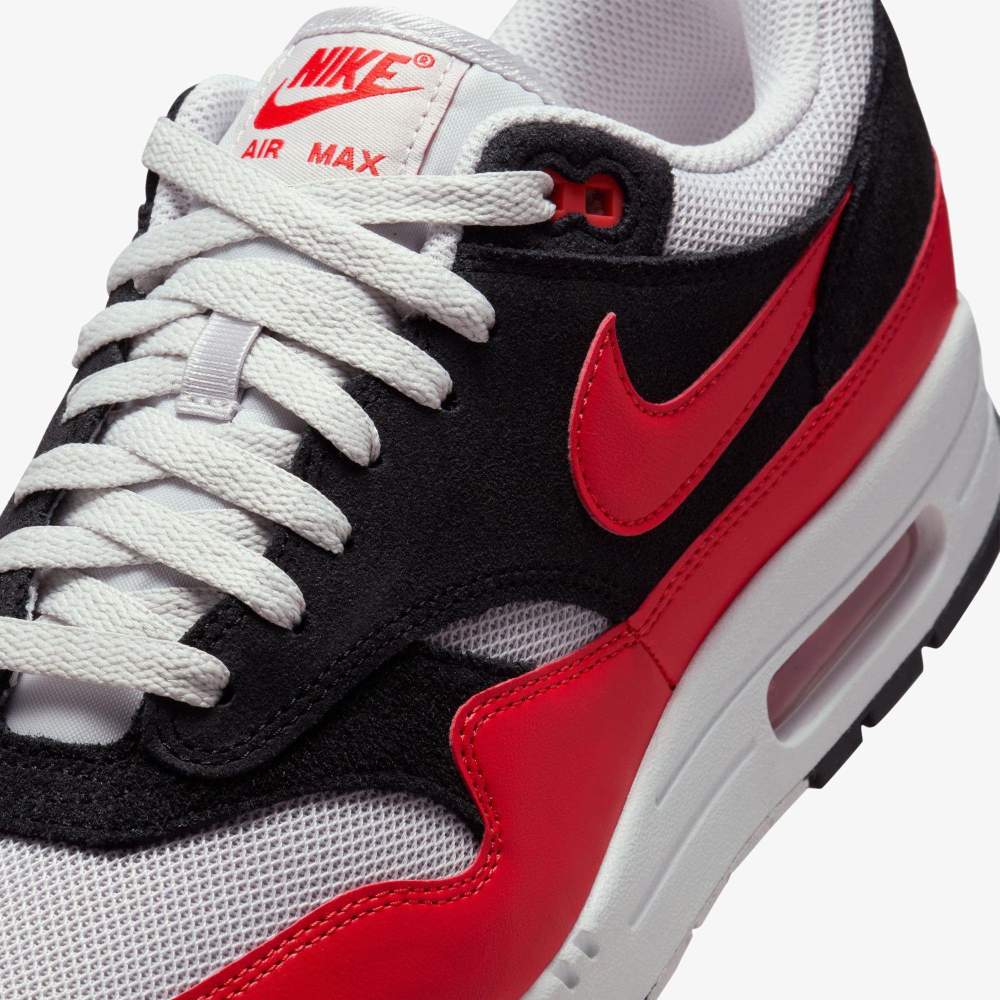 Nike Air Max 1 Essentials Erkek Kırmızı/Siyah Spor Ayakkabı