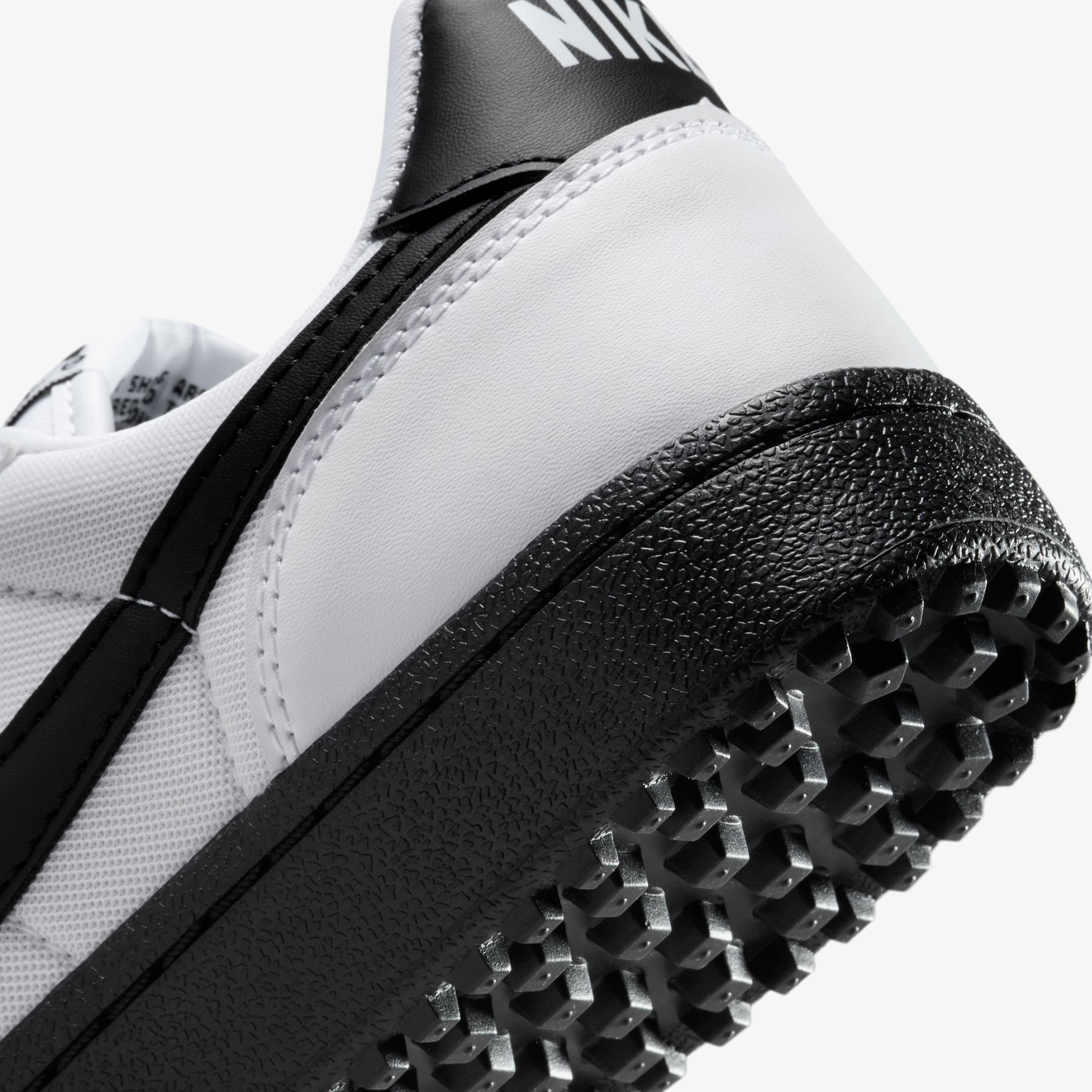 Nike Field General Kadın Beyaz Spor Ayakkabı