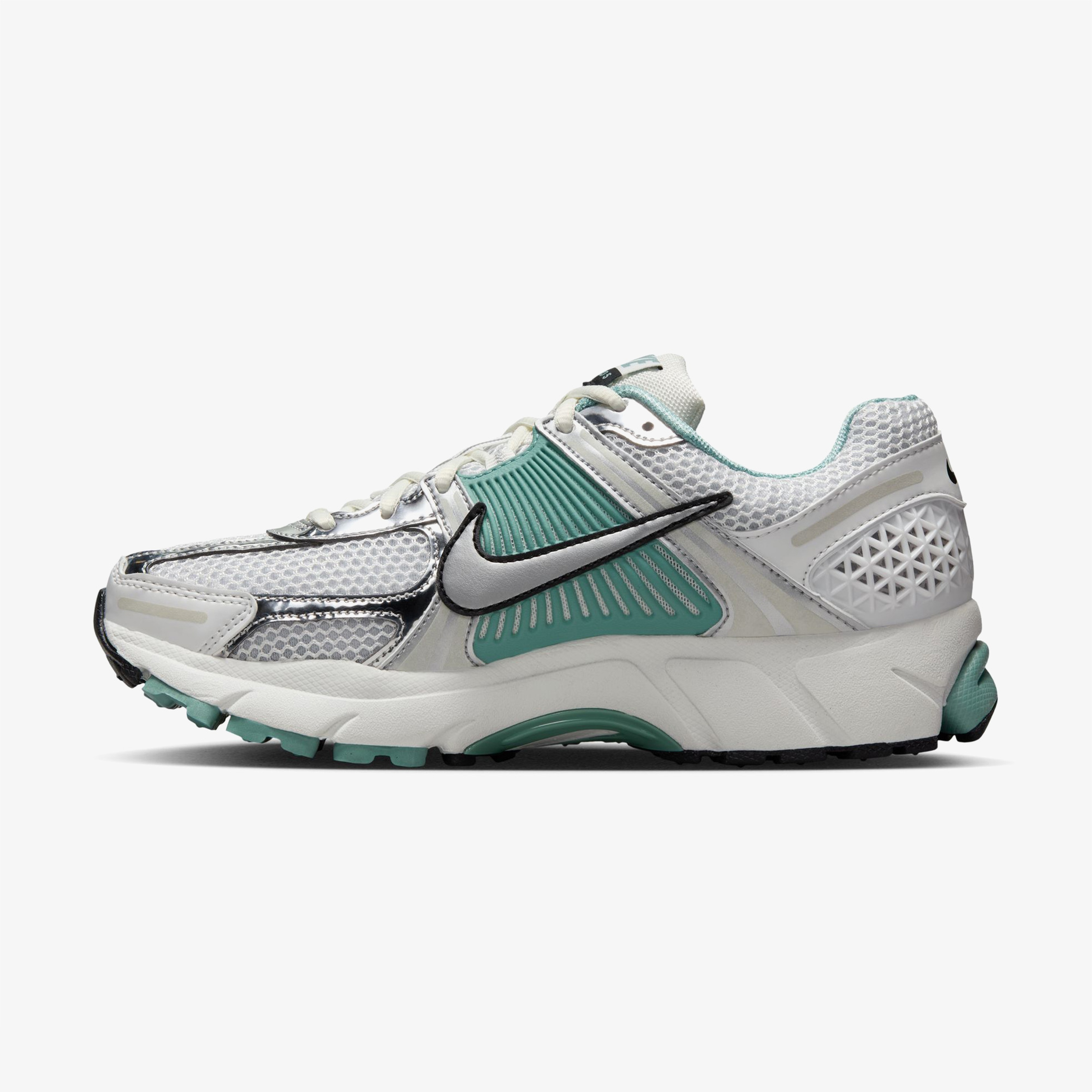 Nike Zoom Vomero 5 Kadın Beyaz/Yeşil Spor Ayakkabı