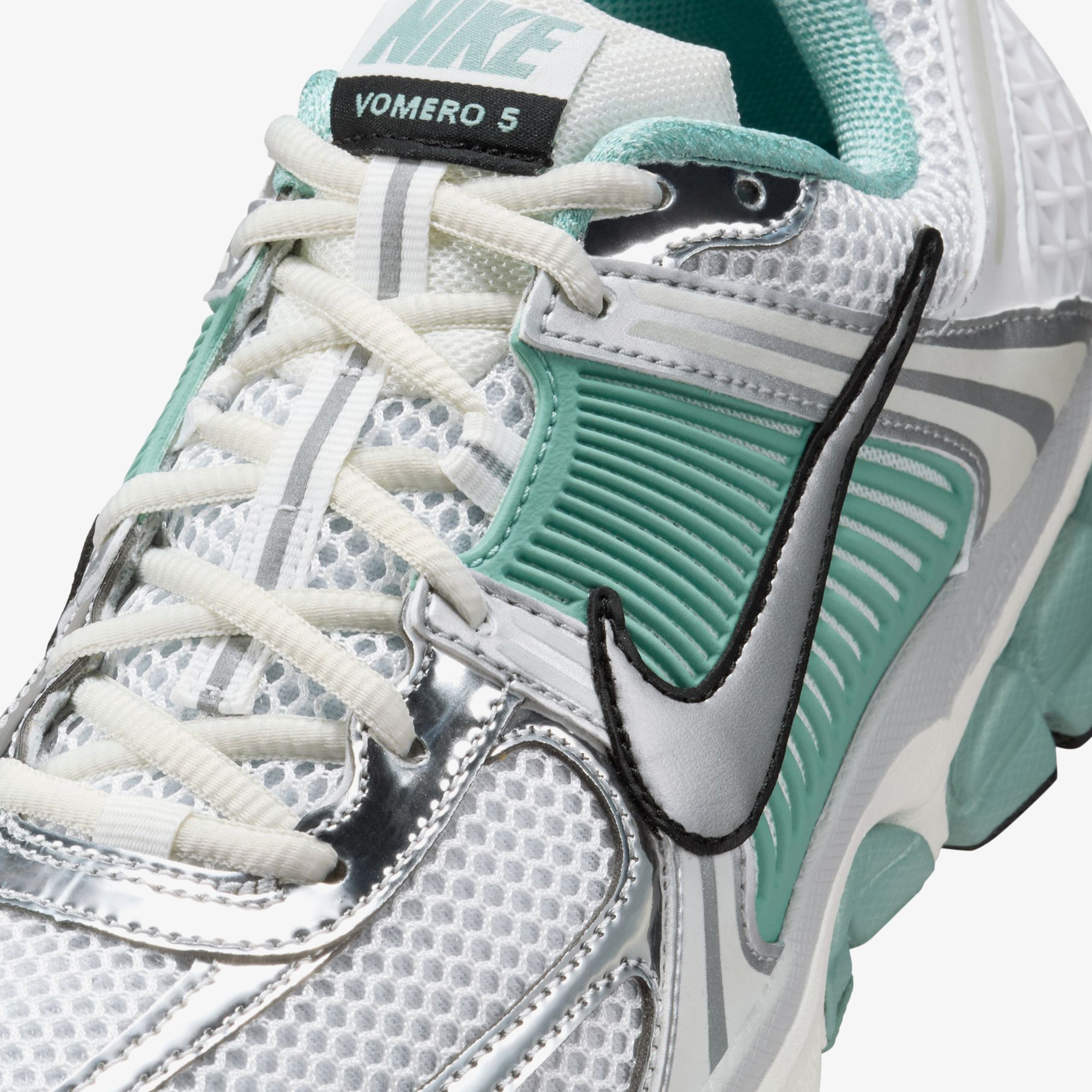 Nike Zoom Vomero 5 Kadın Beyaz/Yeşil Spor Ayakkabı