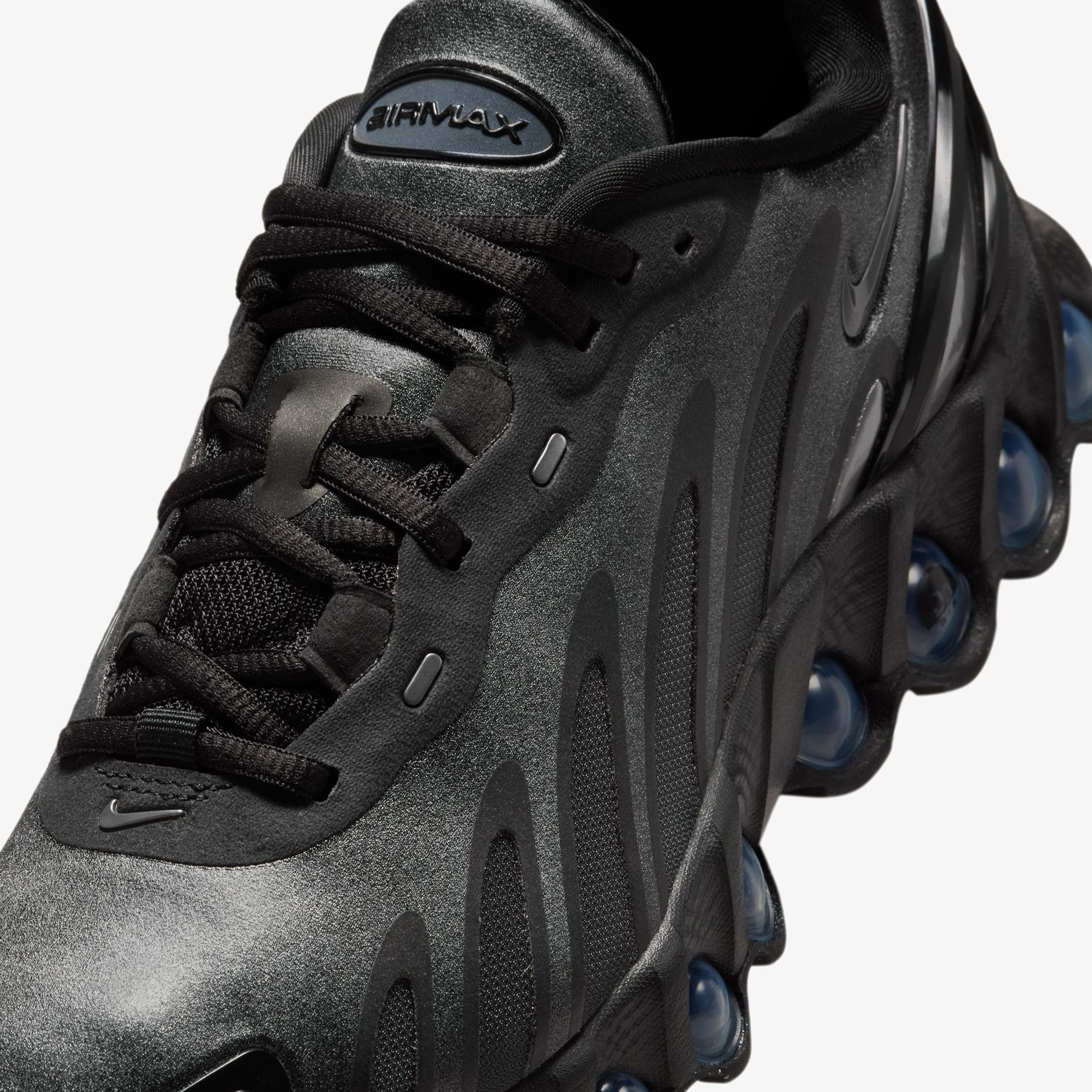 Nike Air Max DN8 Kadın Gri Spor Ayakkabı