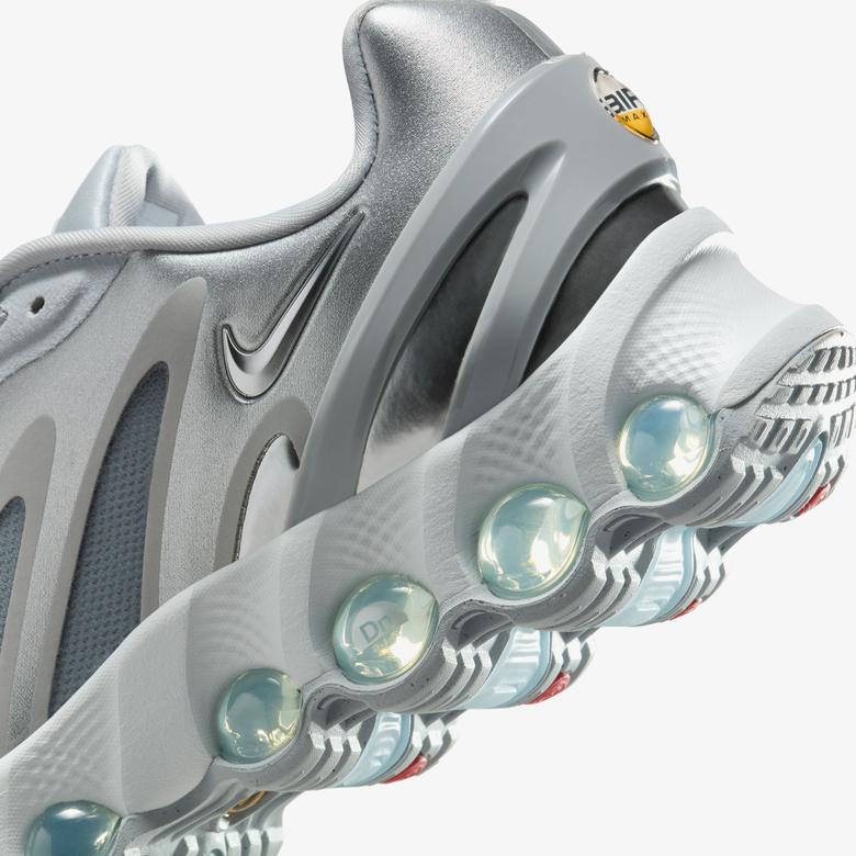 Nike Air Max DN8 Kadın Siyah Spor Ayakkabı