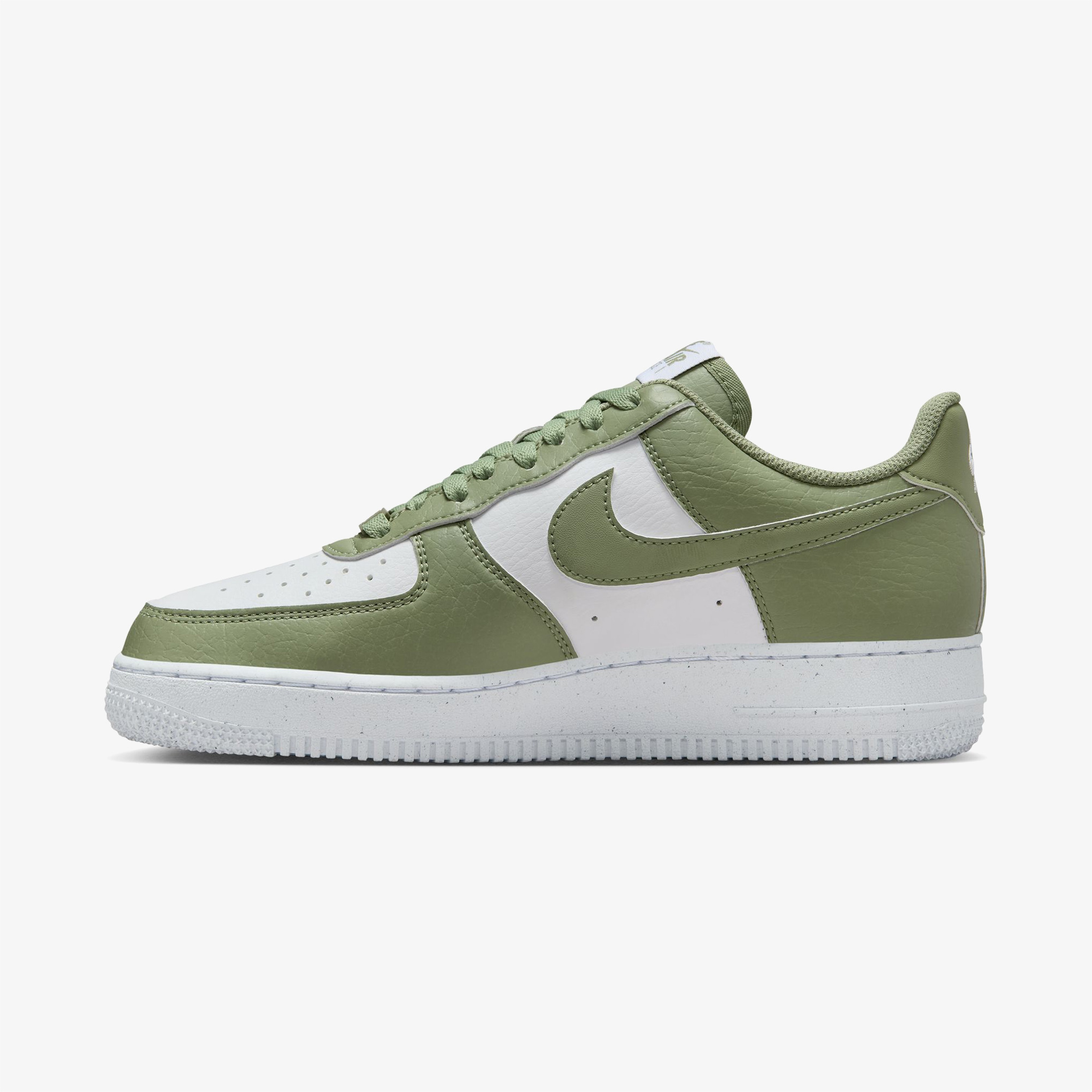 Nike Air Force 1 '07 Next Nature Kadın Yeşil Spor Ayakkabı