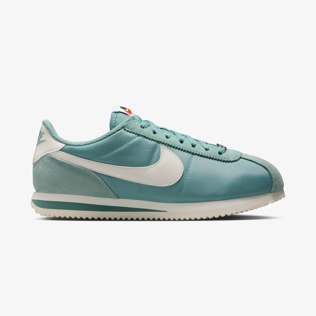 Nike Yeşil Nike Cortez Kadın Spor Ayakkabı