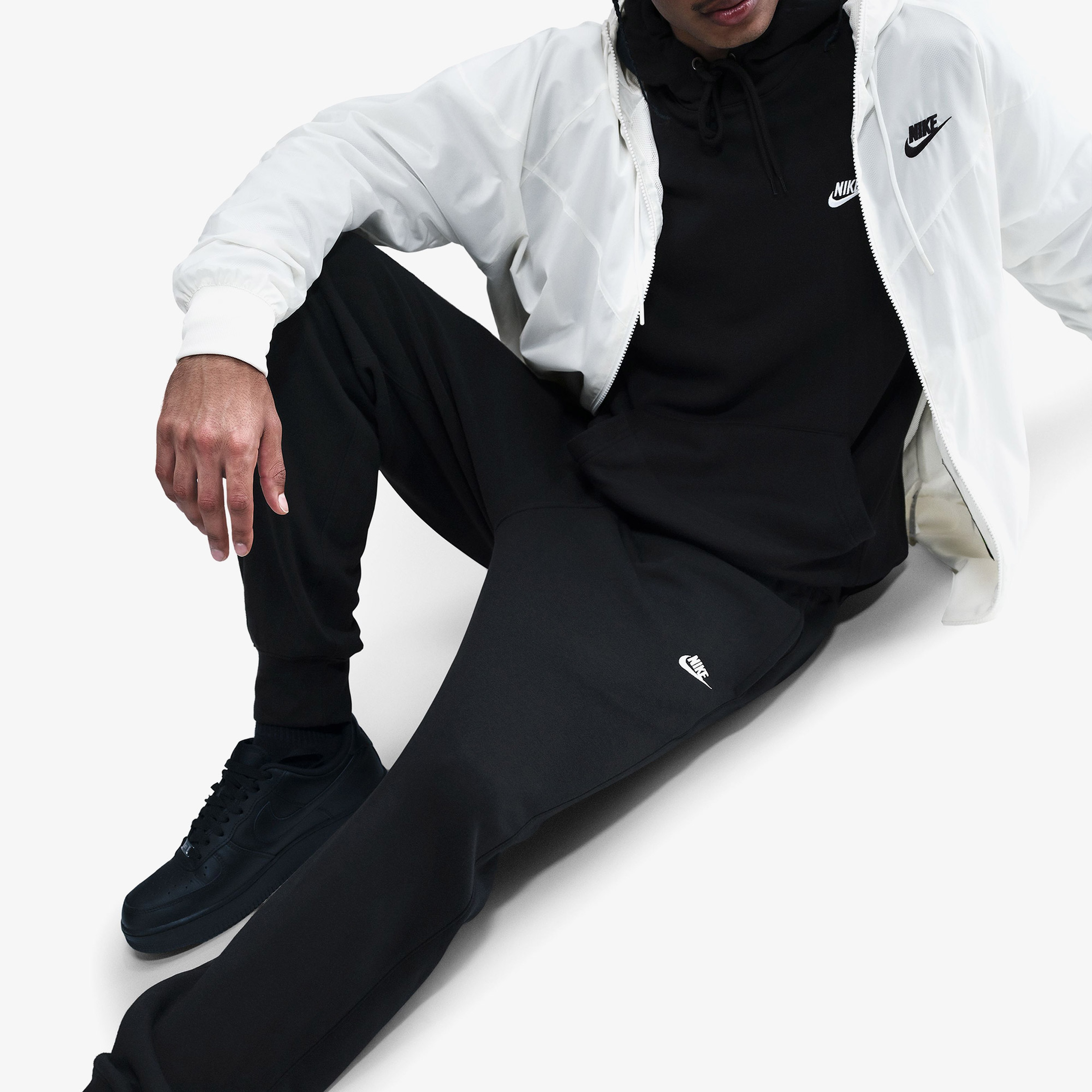 Nike Club Erkek Siyah Eşofman Altı