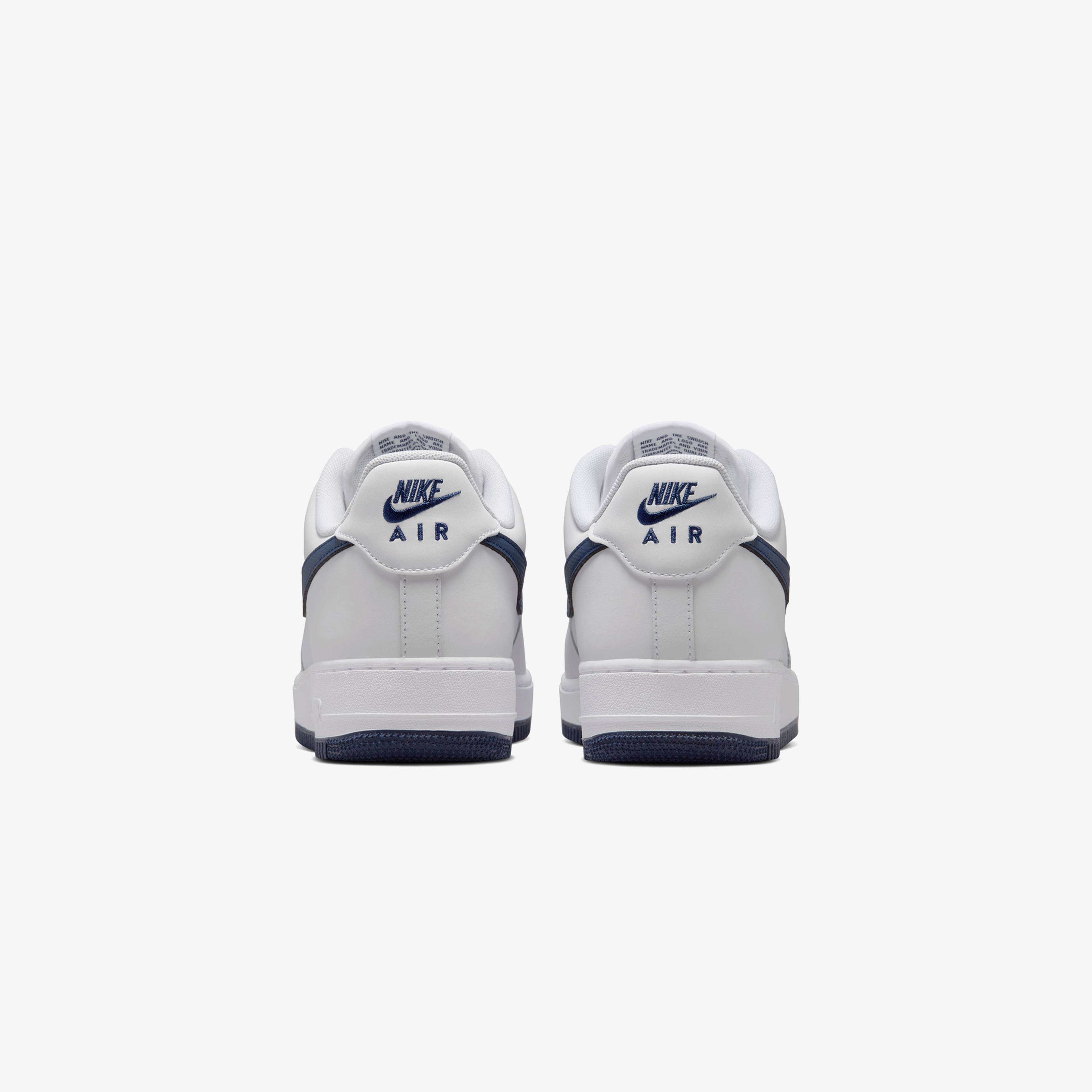 Nike Air Force 1 '07 LV8 Erkek Beyaz Spor Ayakkabı