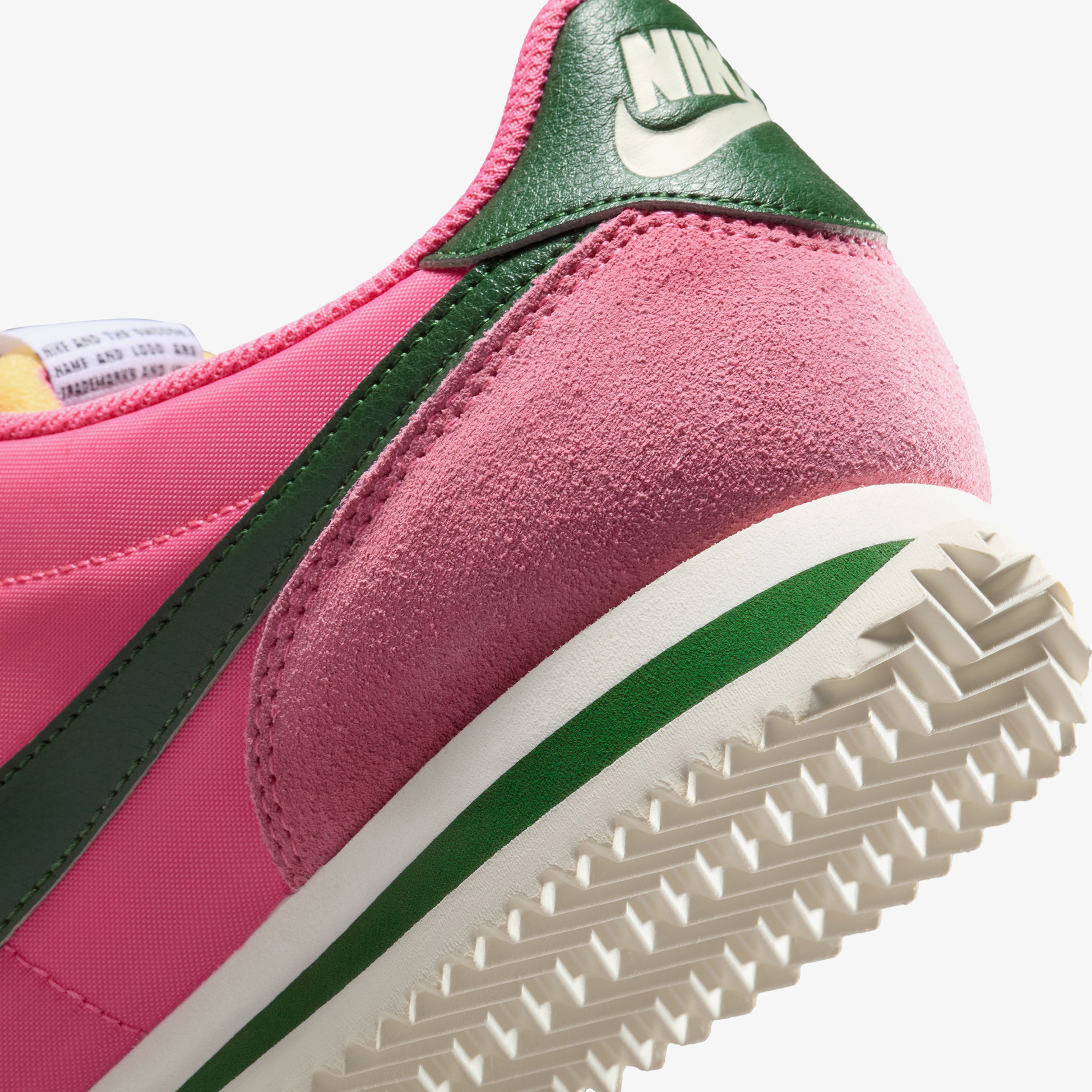 Nike Cortez Kadın Pembe Spor Ayakkabı