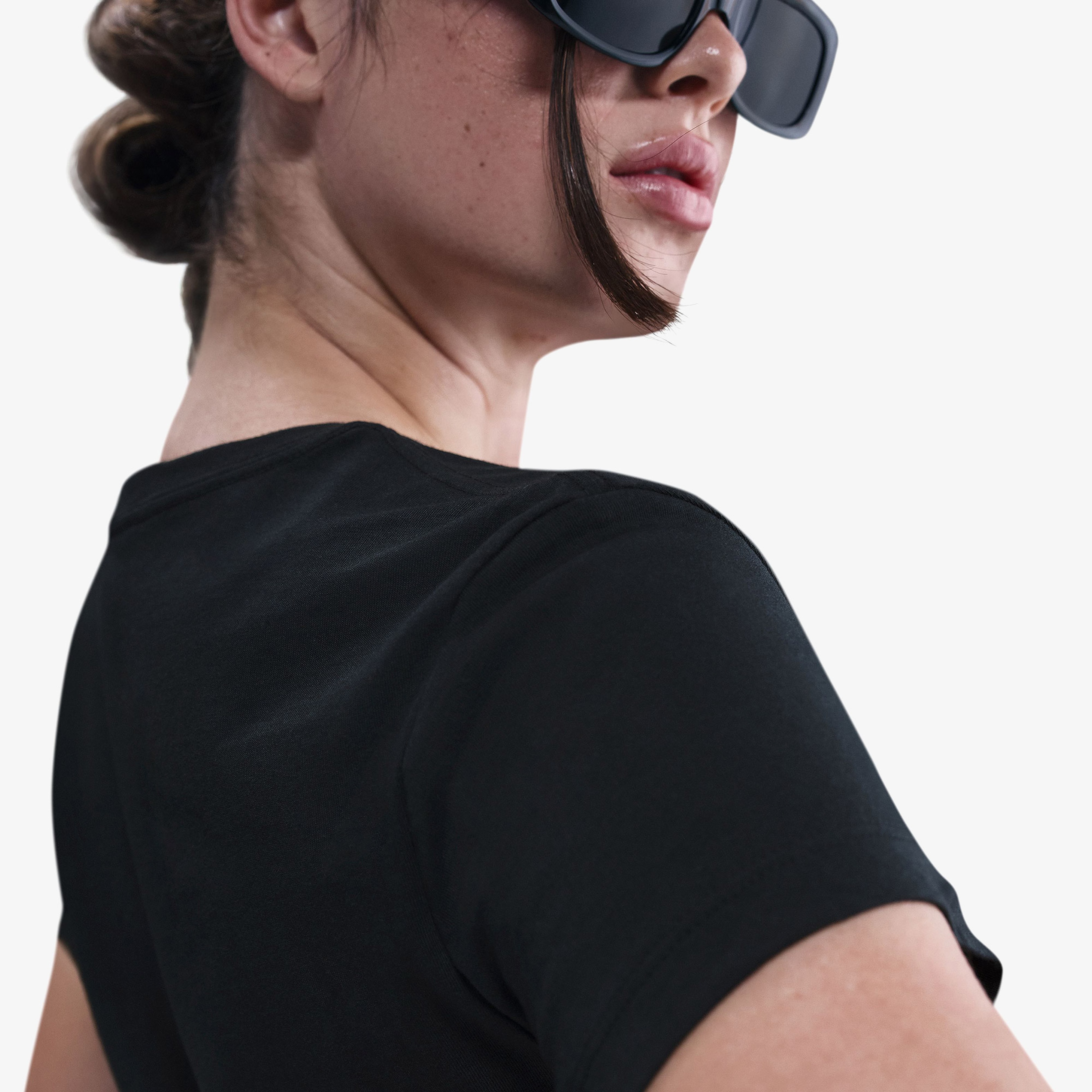 Nike Club SS Kadın Siyah T-Shirt