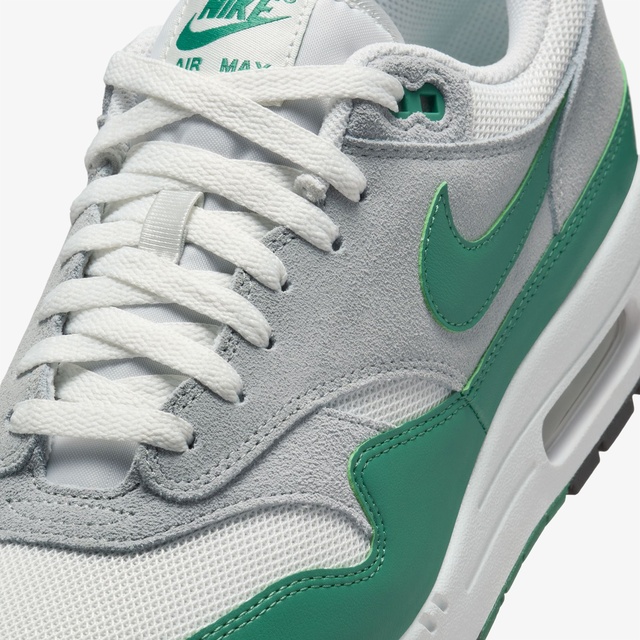 Nike Gri Nike Air Max 1 Essentials Erkek Gri/Yeşil Spor Ayakkabı