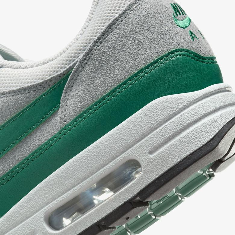Nike Air Max 1 Essentials Erkek Gri/Yeşil Spor Ayakkabı