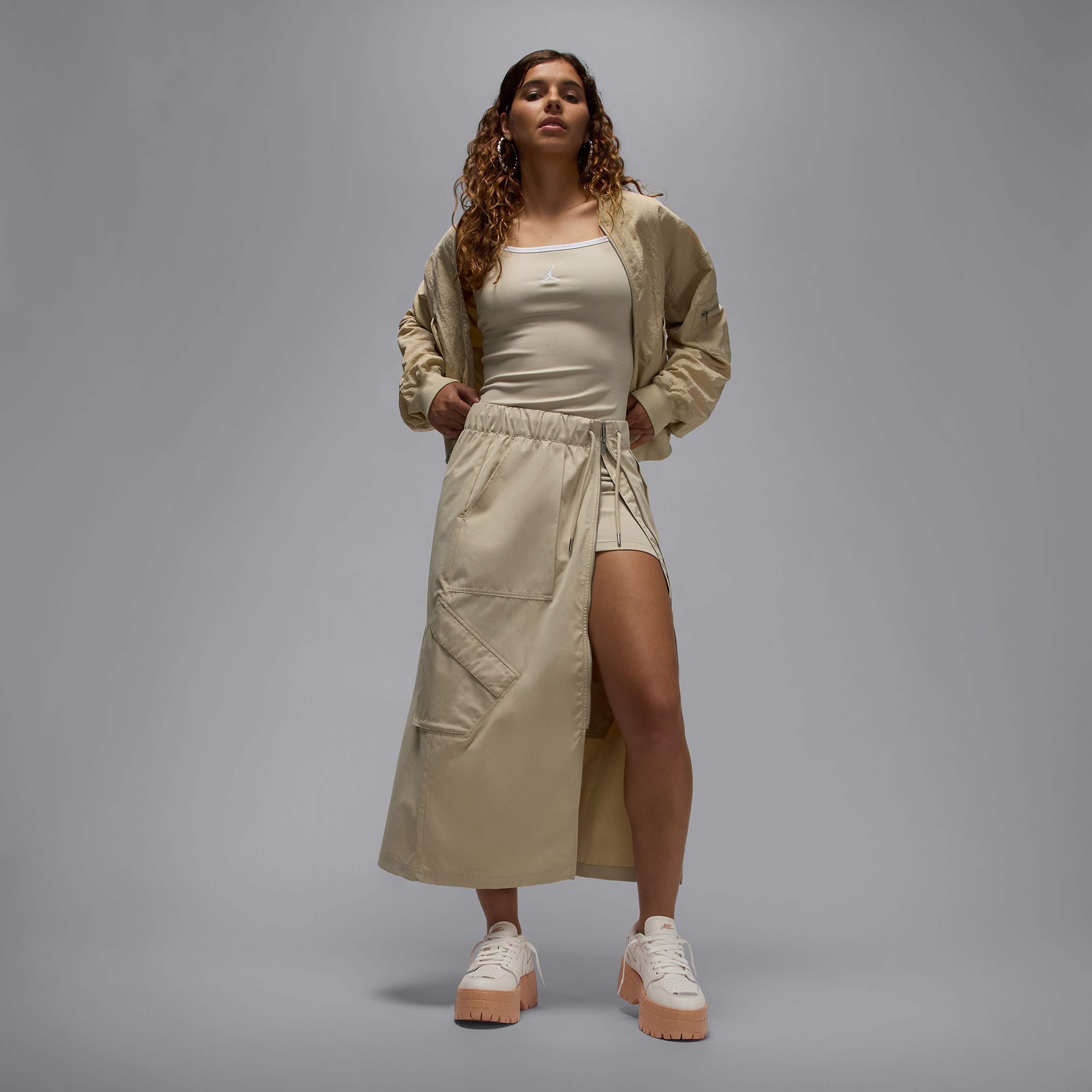 Nike Air Jordan 1 Brooklyn Low Kadın Beyaz Spor Ayakkabı