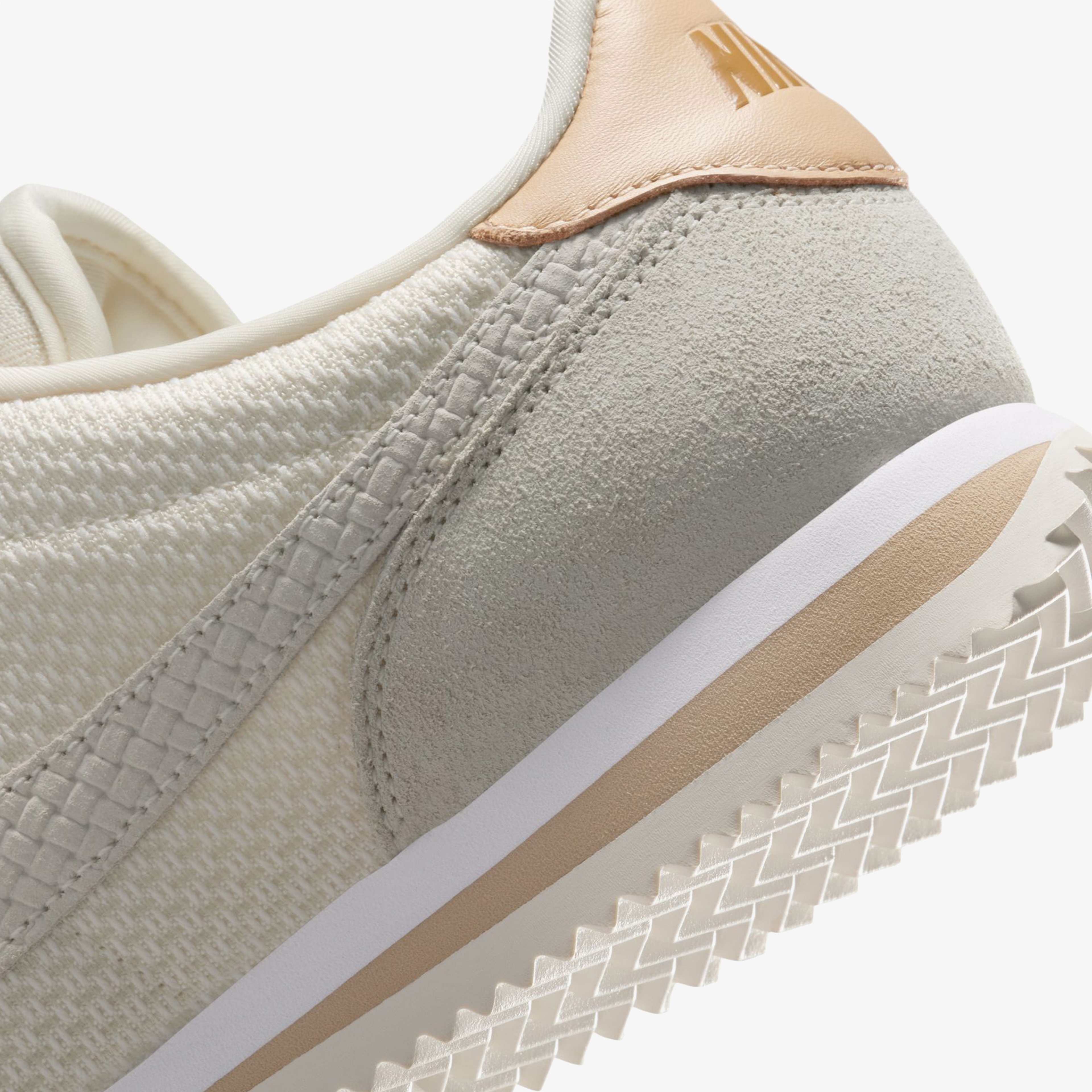 Nike Cortez Kadın Bej Sneaker