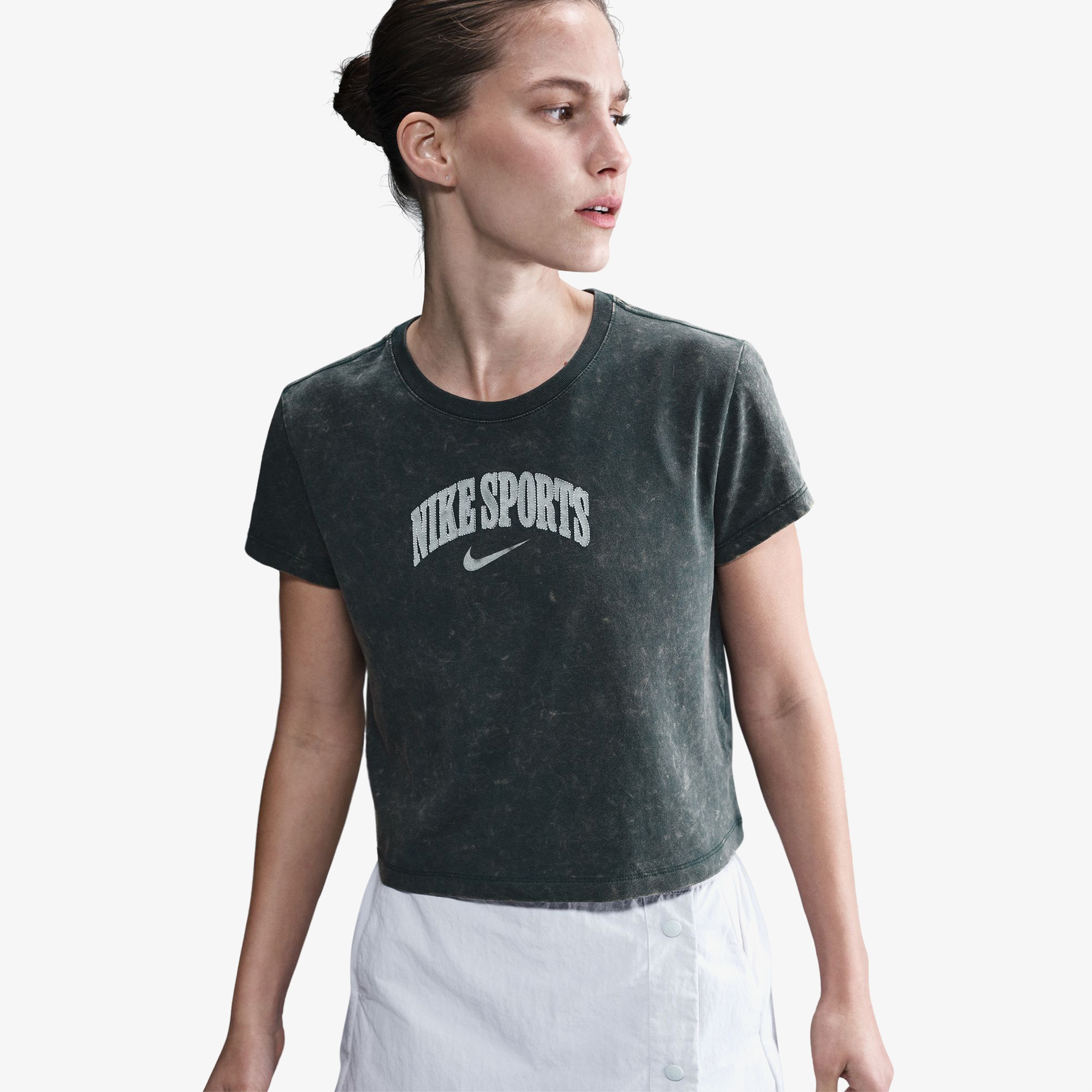 Nike Sportswear Essential Kadın Lacivert T-Shirt