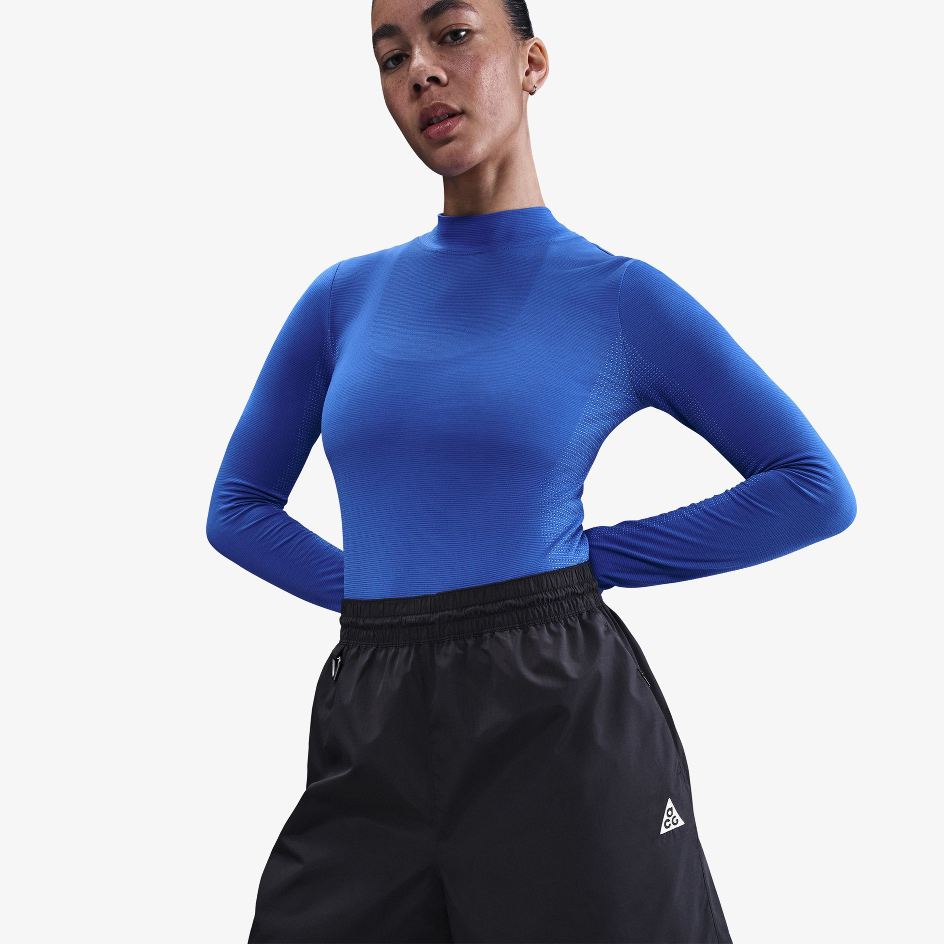 Nike ACG Repel Normal Belli Kadın Siyah Şort