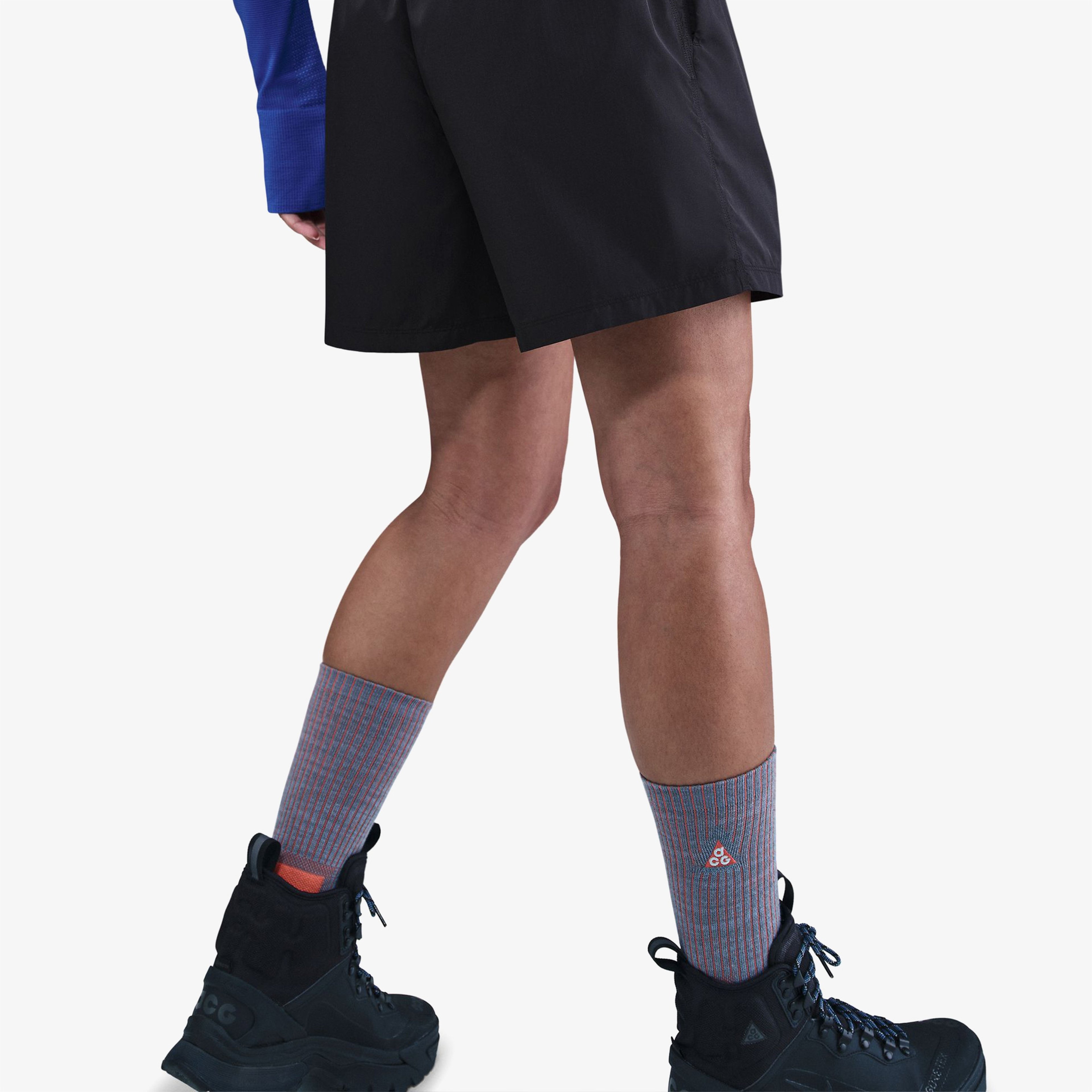 Nike ACG Repel Normal Belli Kadın Siyah Şort