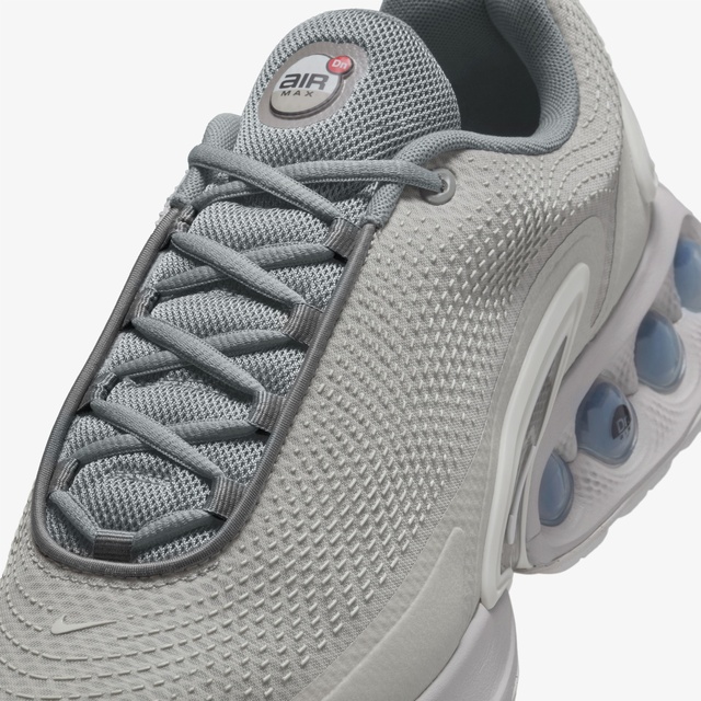 Nike Nike Air Max DN Erkek Gri Spor Ayakkabı Occasion'da! Gri - 8. görsel
