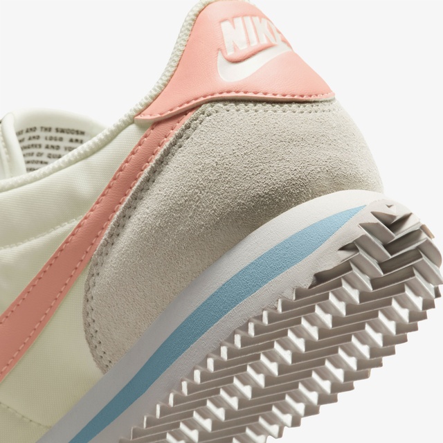 Nike Krem Nike Cortez Kadın Beyaz Sneaker