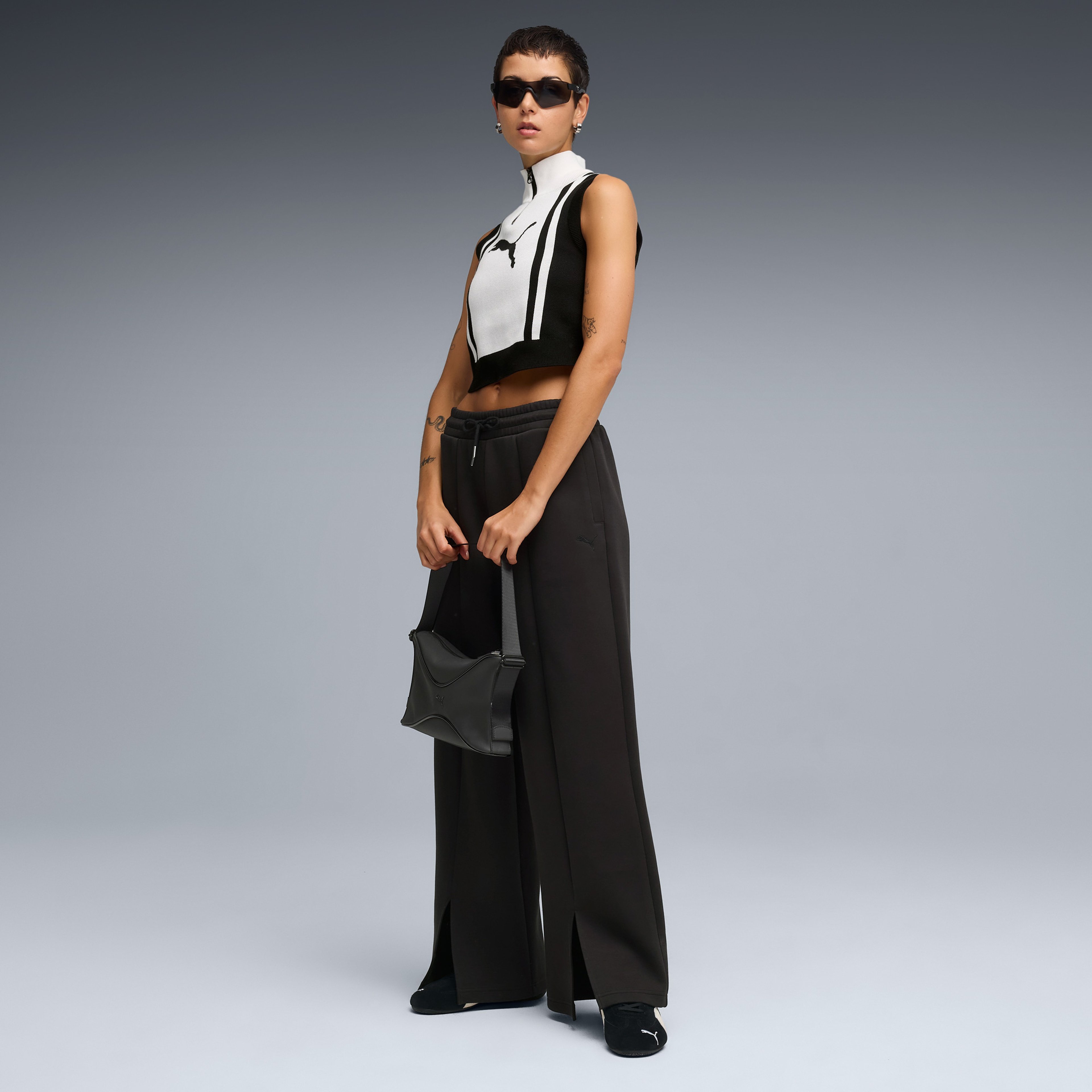 Puma Wardrobe Essentials Relaxed Kadın Siyah Eşofman Altı