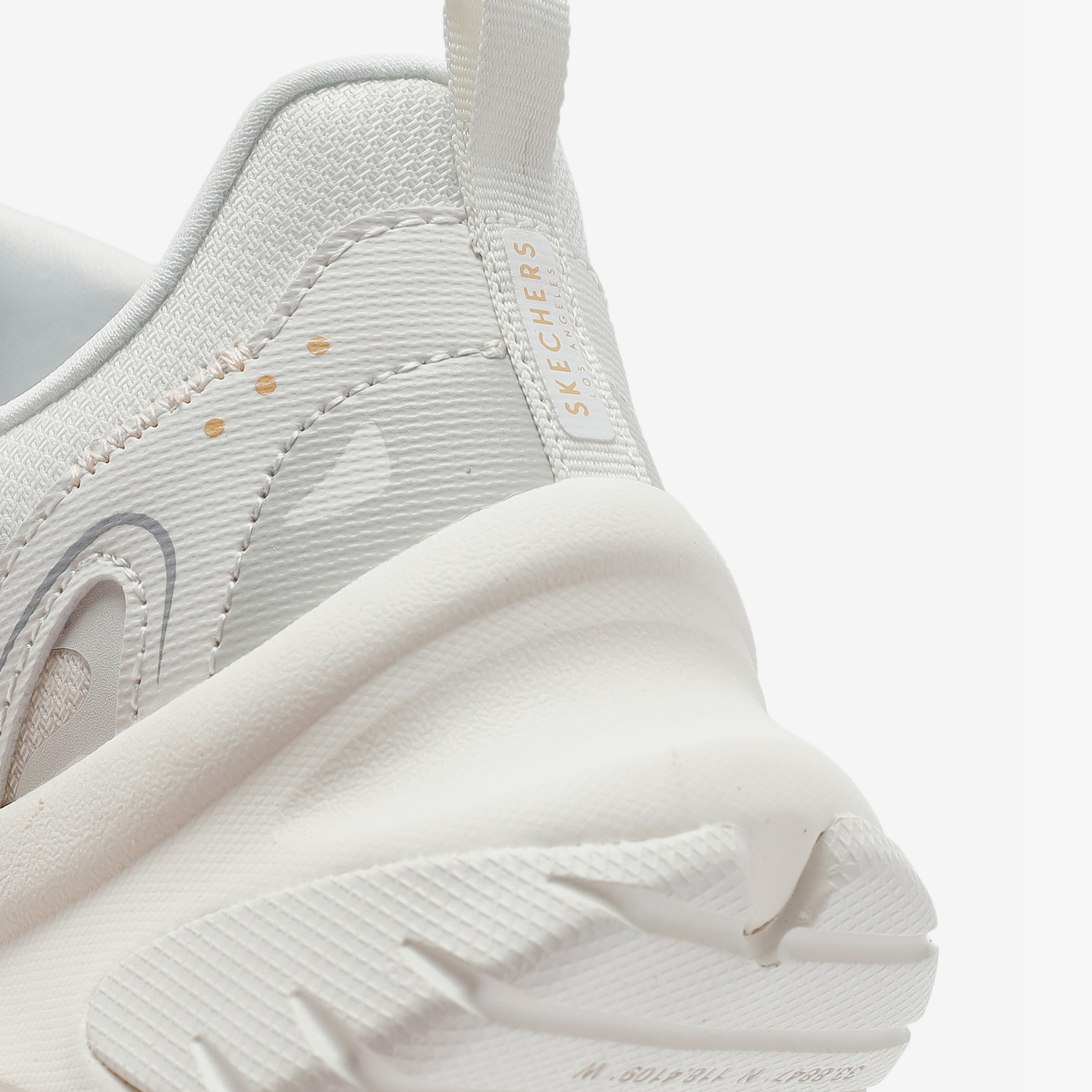 Skechers Moonhiker Kadın Beyaz Spor Ayakkabı