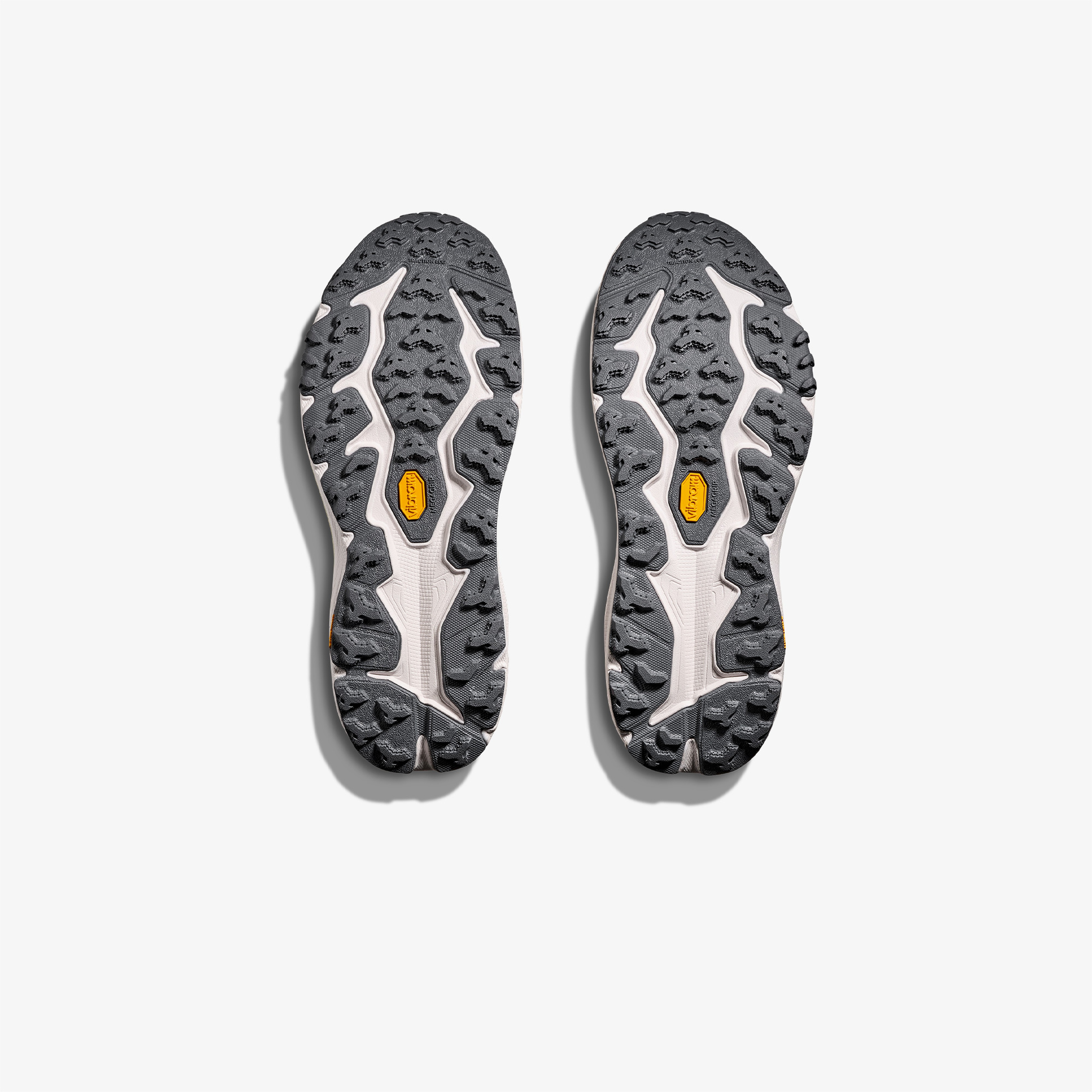 Hoka Speedgoat 6 Erkek Beyaz Koşu Ayakkabısı