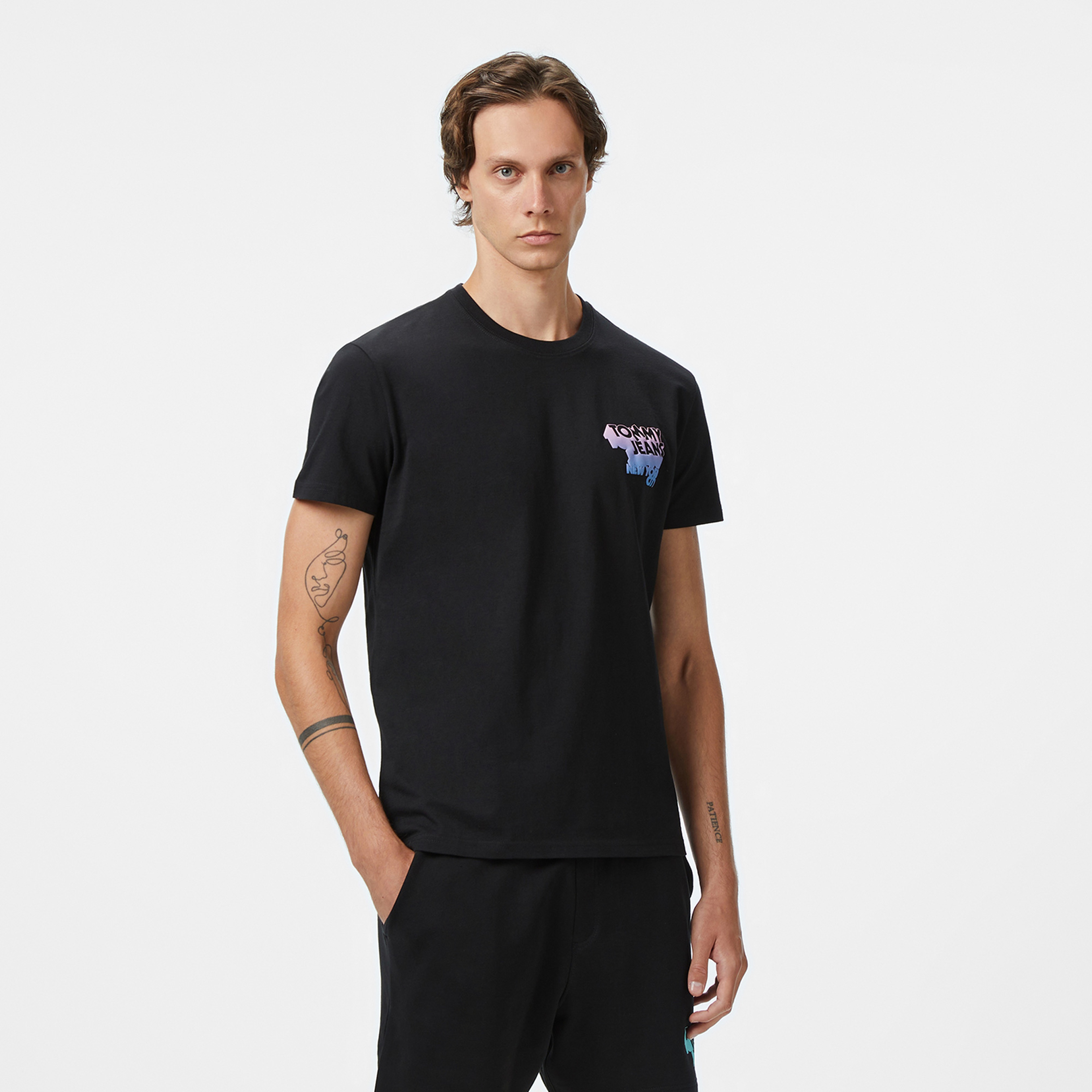 Tommy Jeans Stac Logo Erkek Siyah T-Shirt