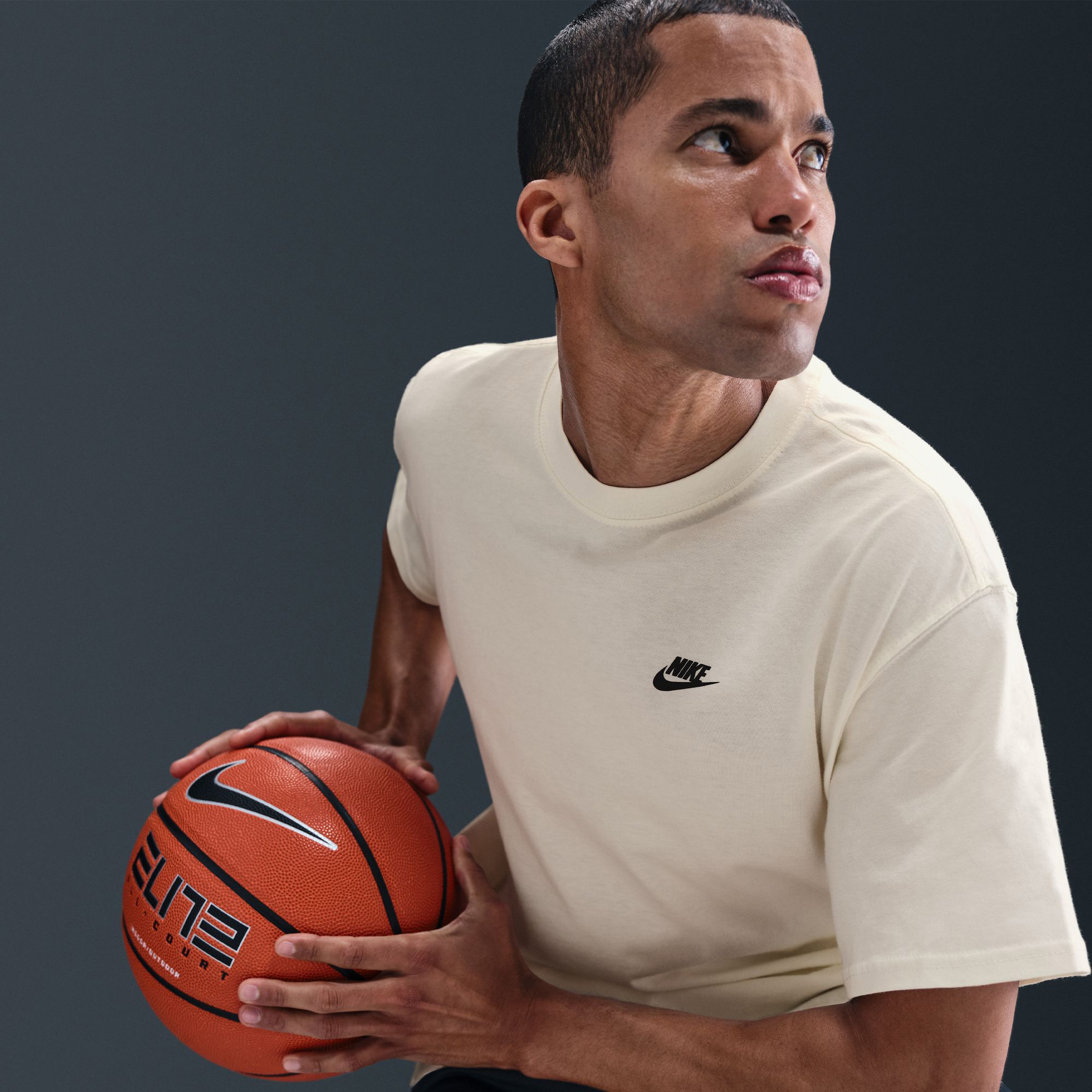 Nike M90 Hoop Erkek Beyaz T-Shirt