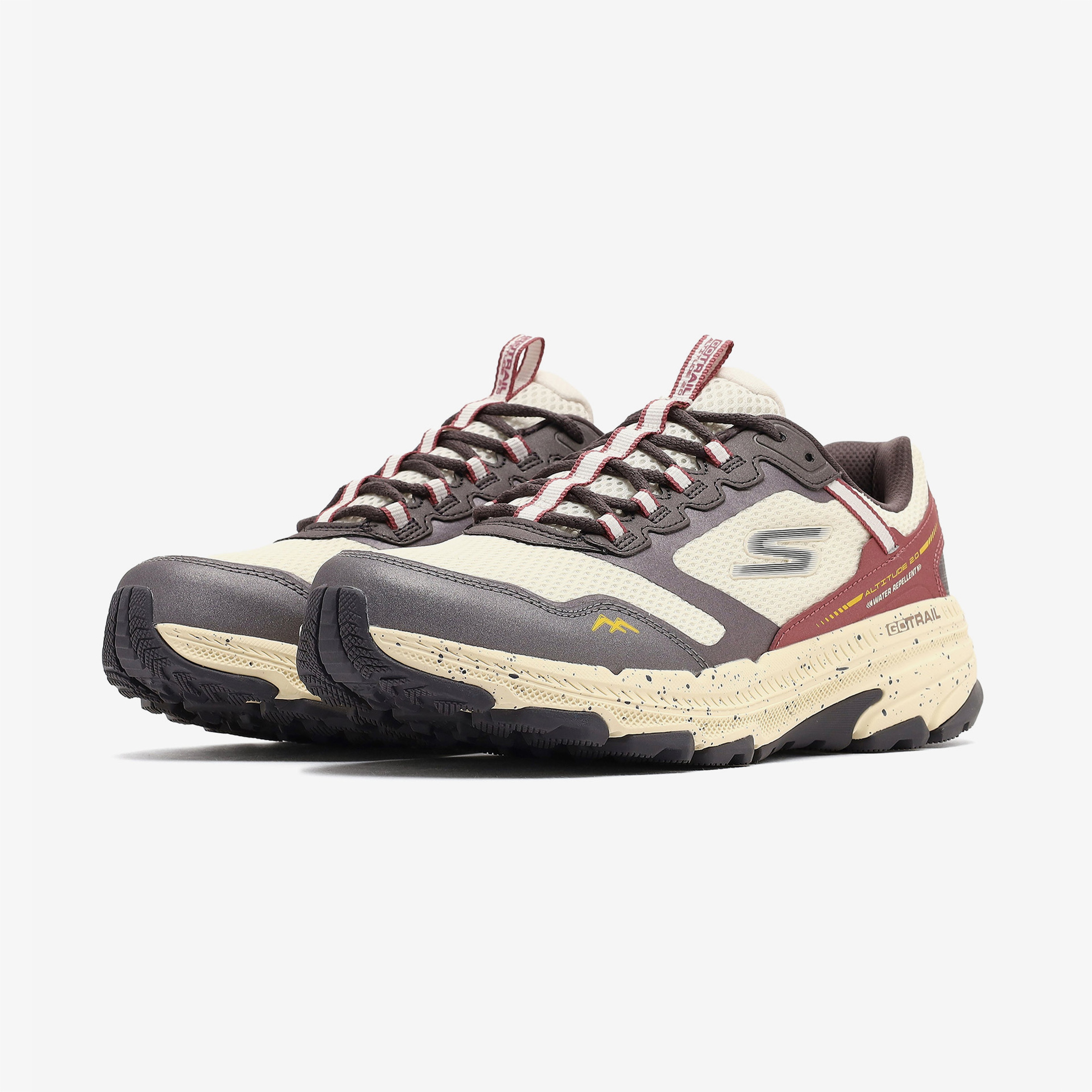 Skechers Go Run Trail Altitude Kadın Krem Koşu Ayakkabısı