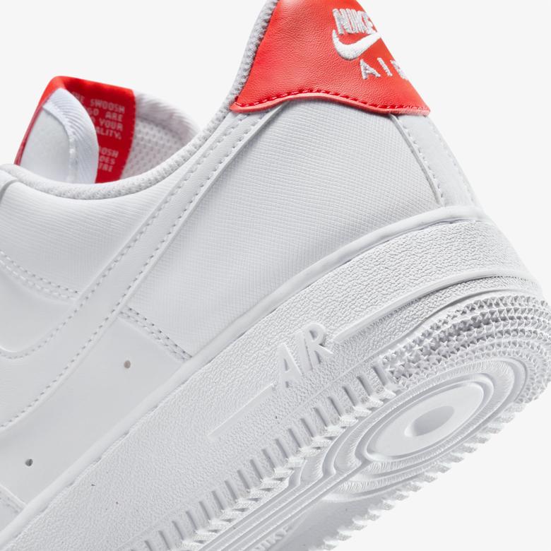 Nike Air Force 1 '07 Low 'Red Laces' Kadın Beyaz Sneaker