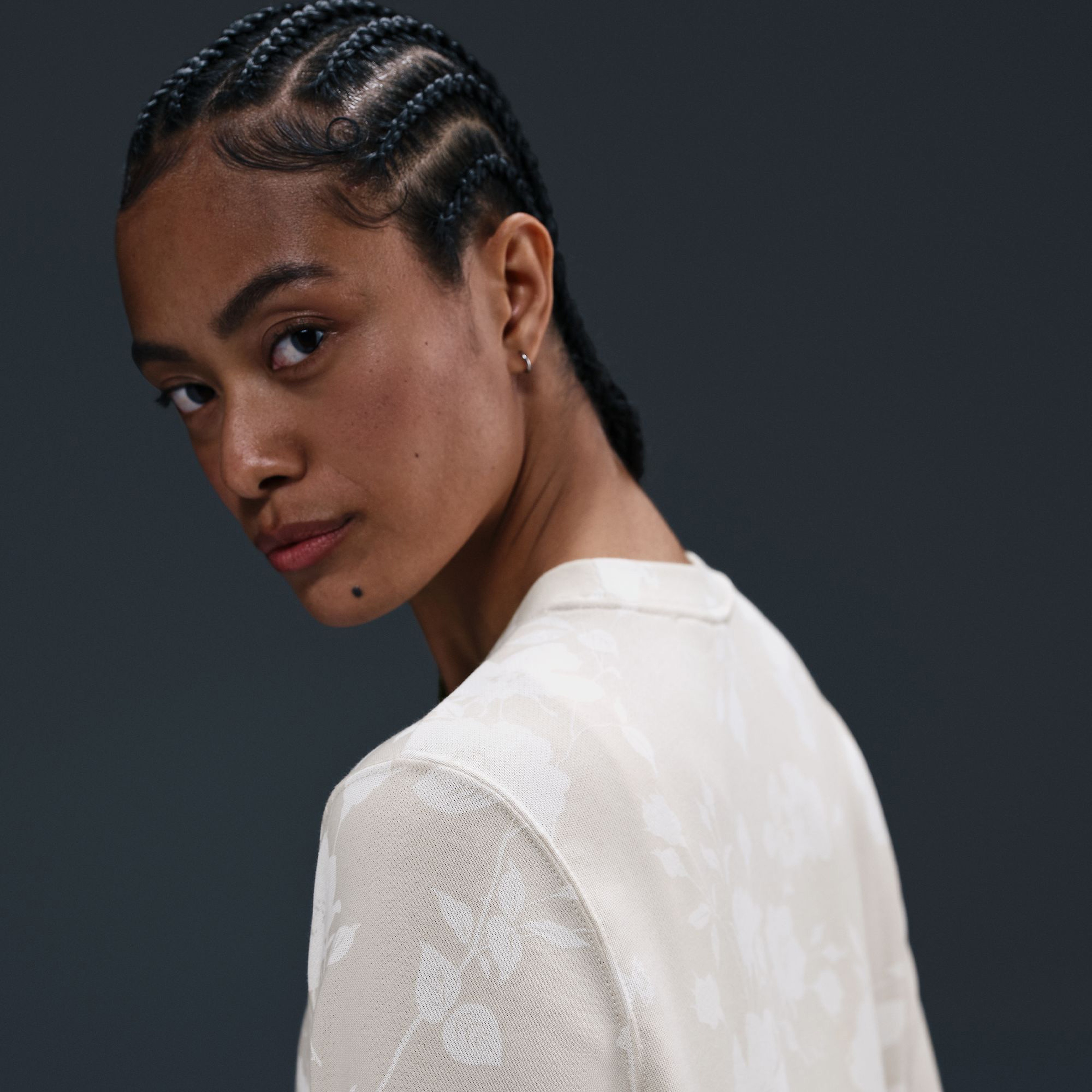 Nike Sportswear Chill Terry Kadın Krem Sweatshirt