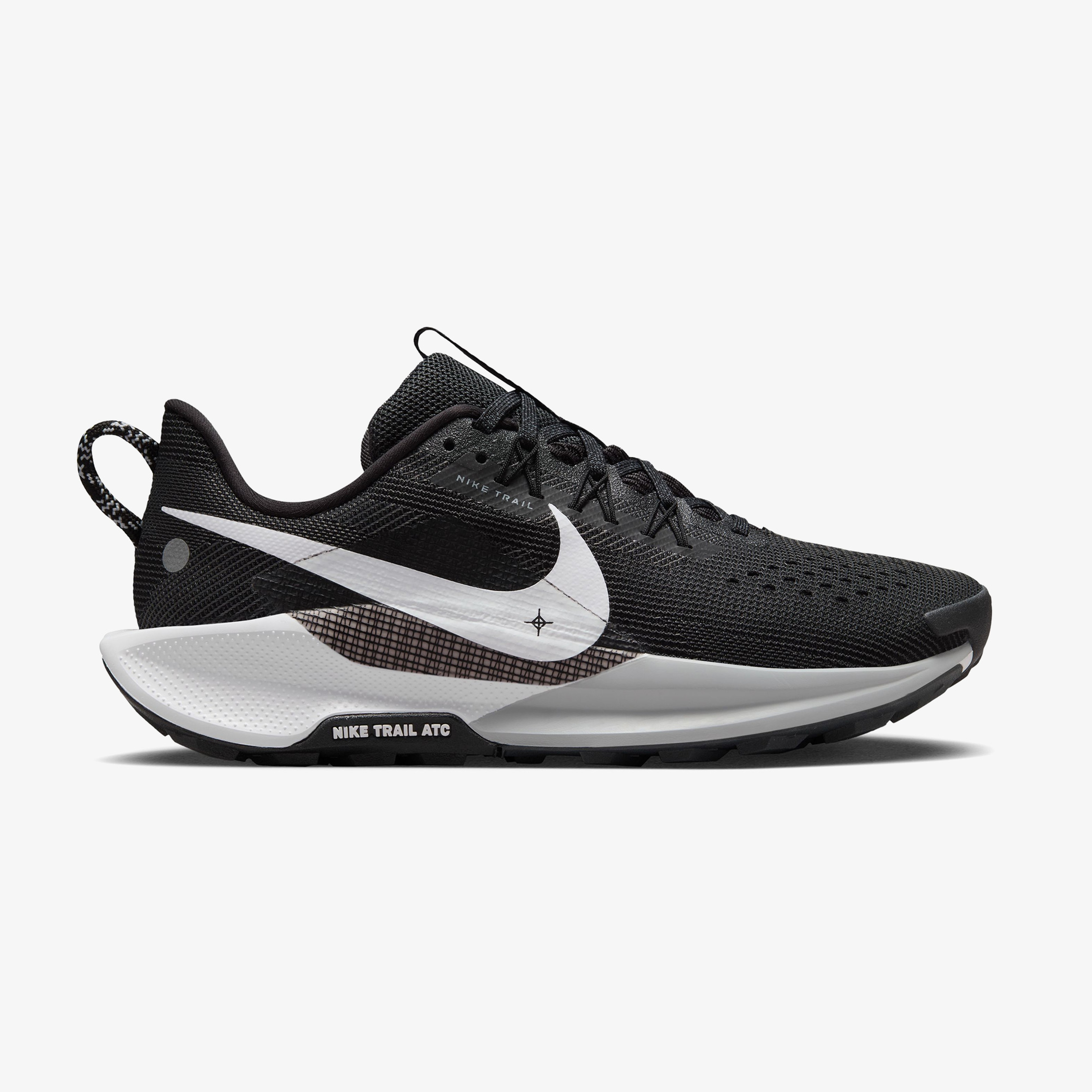 Nike Pegasus Trail 5 Kadın Siyah Spor Ayakkabı