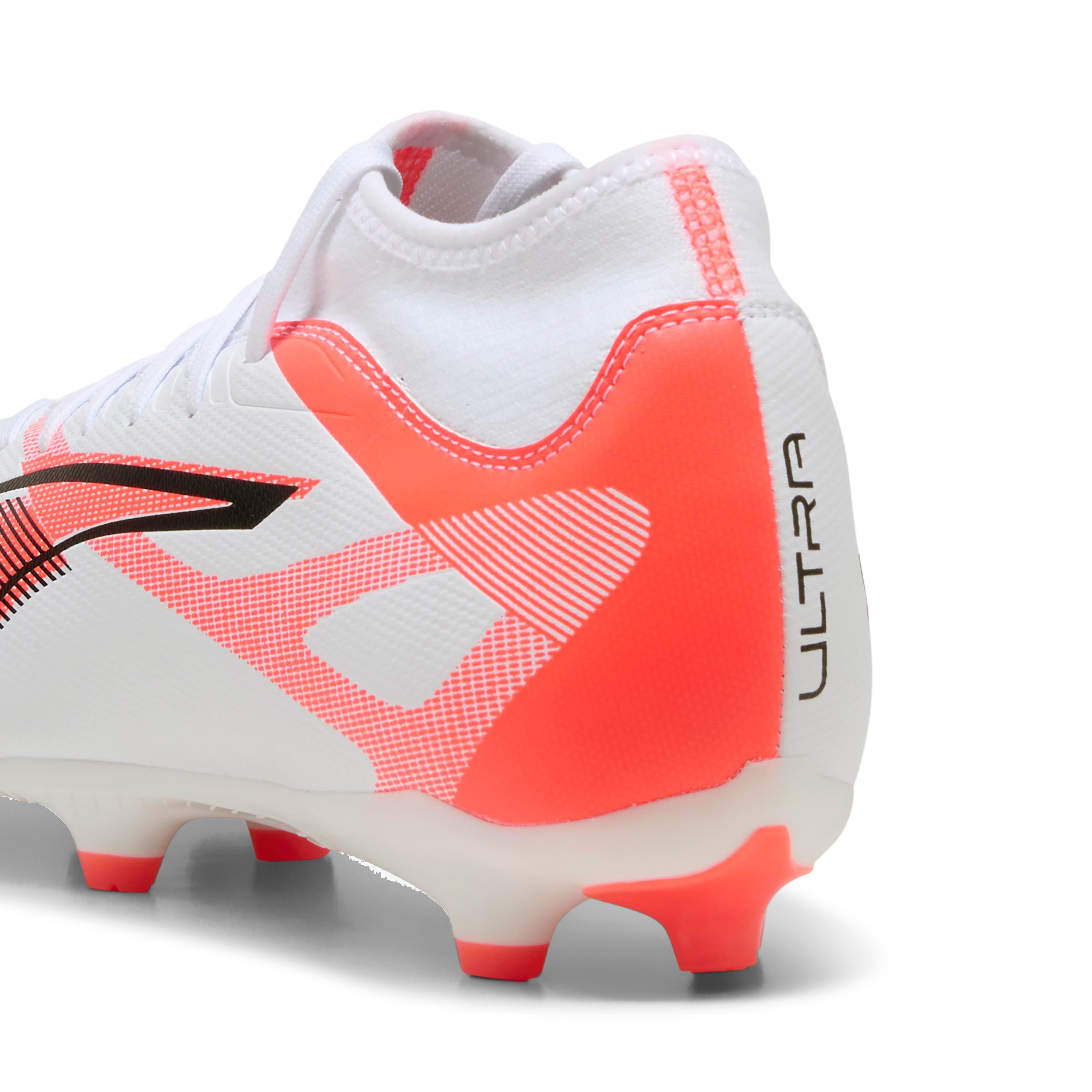 Puma Ultra 5 Play+ Fg/Ag Erkek Beyaz Çim Saha Kramponu