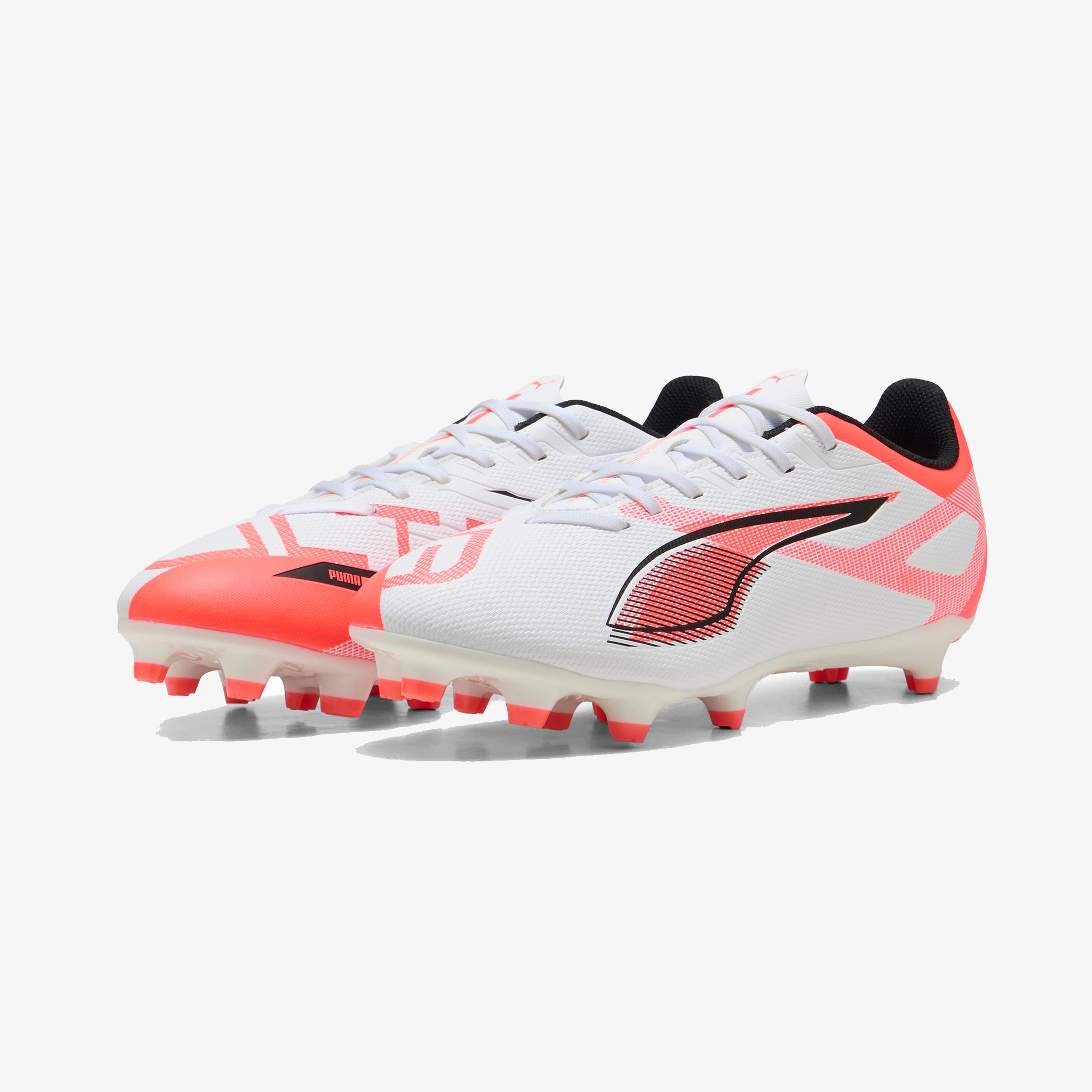 Puma Ultra 5 Play Fg/Ag Erkek Beyaz Çim Saha Kramponu