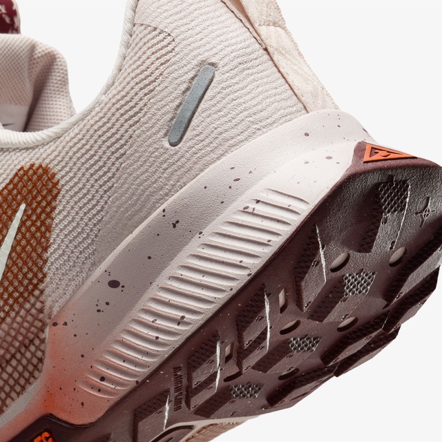 Nike Pembe Nike Juniper Trail 3 Kadın Koşu