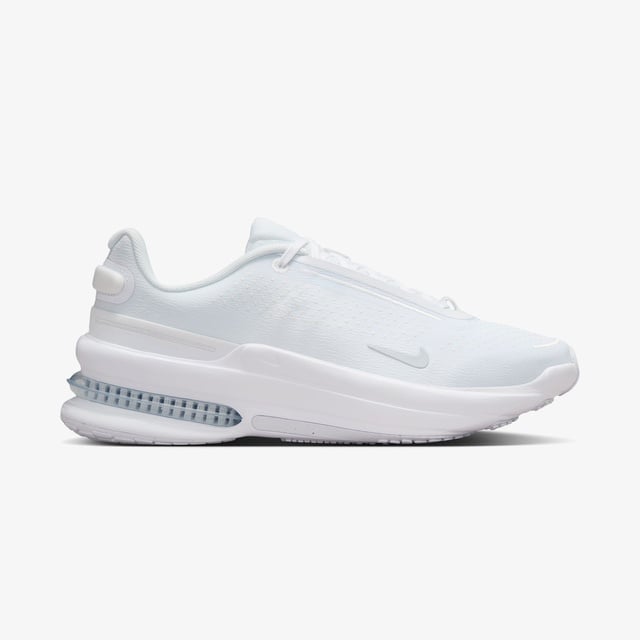 Nike Beyaz Nike Air Zoom Upturn Sc Kadın