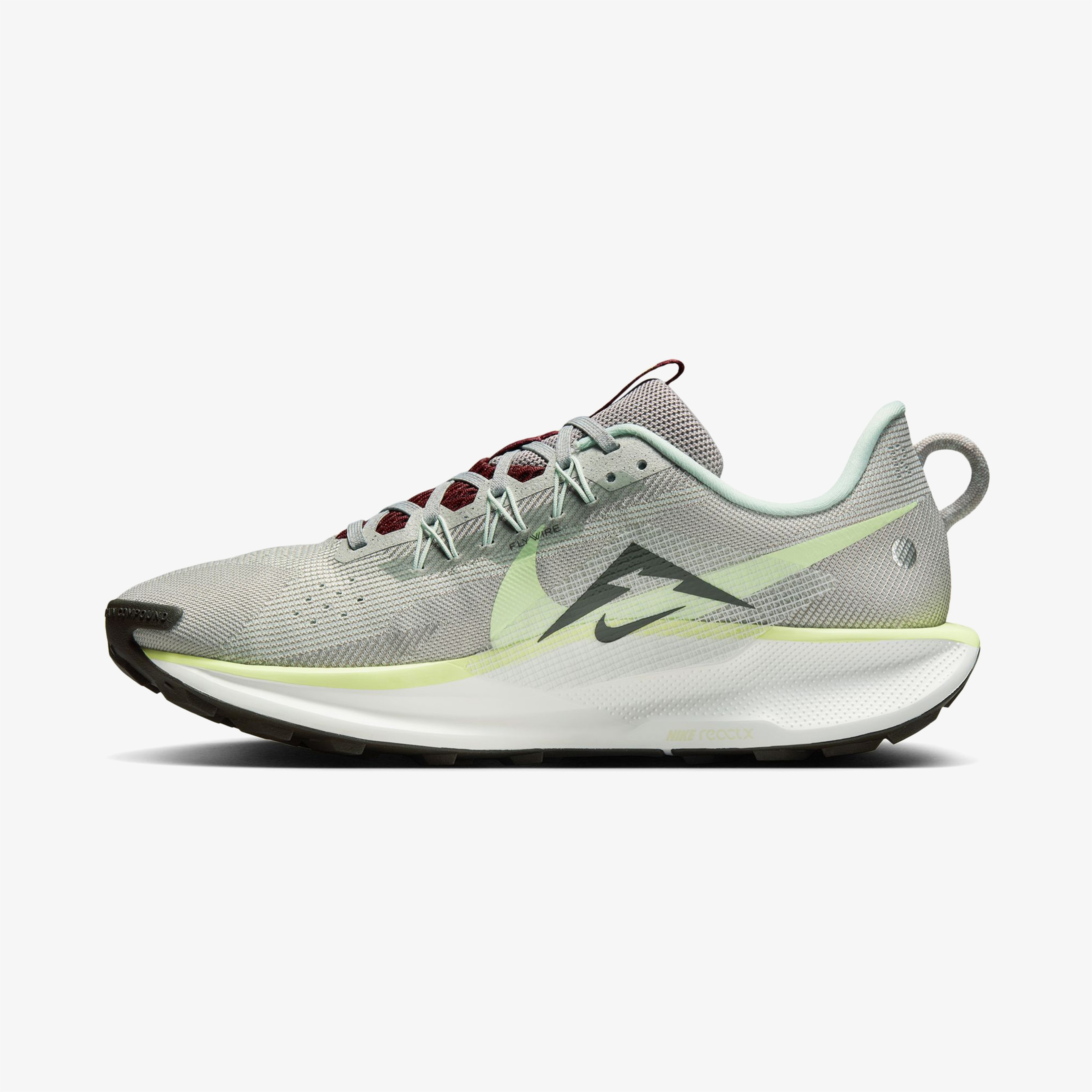 Nike Pegasus Trail 5 Erkek Gri Koşu Ayakkabısı