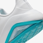 Nike Bella 7 Kadın Beyaz Antrenman Ayakkabısı