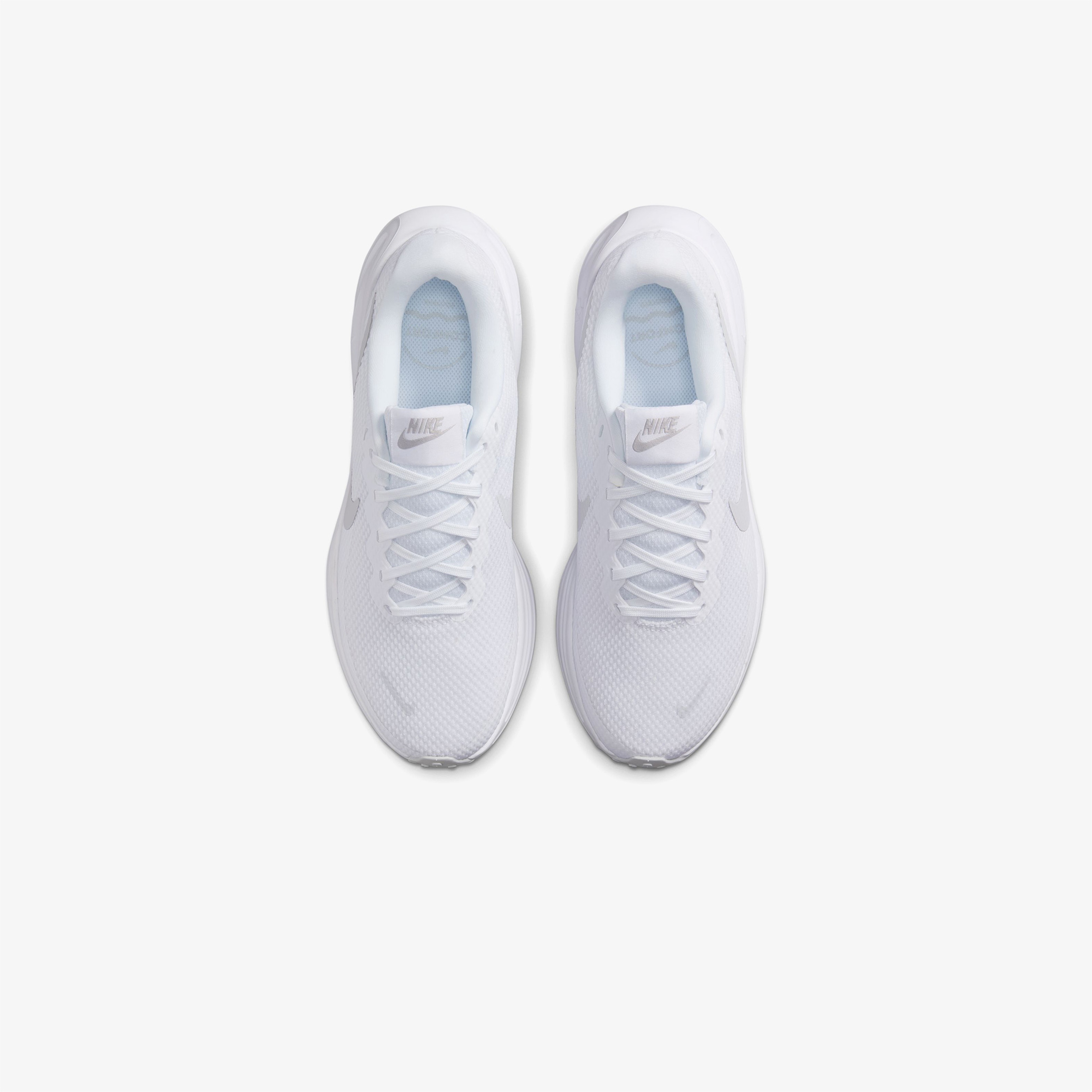 Nike Revolution 8 Kadın Beyaz Koşu Ayakkabısı