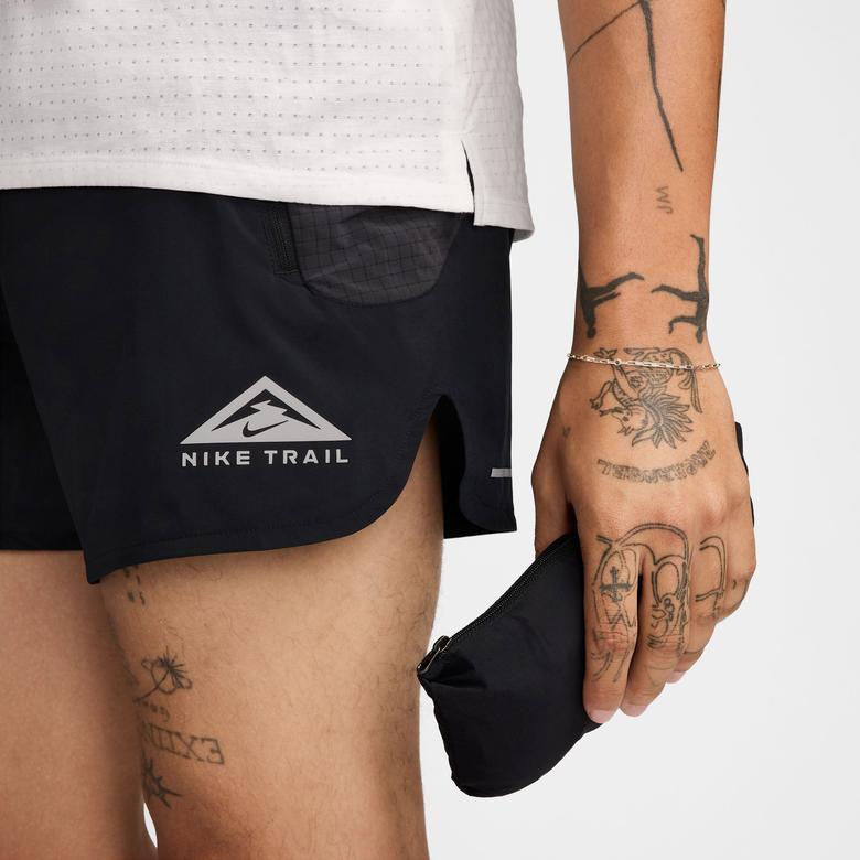 Nike Trail Aireez Erkek Siyah Koşu Ceketi