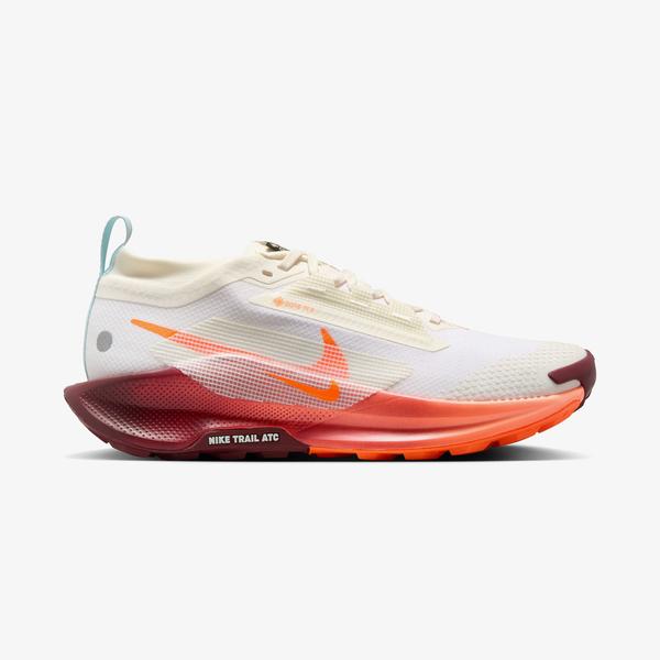 Nike Pegasus Trail 5 Gore-Tex Kadın Krem Koşu Ayakkabısı