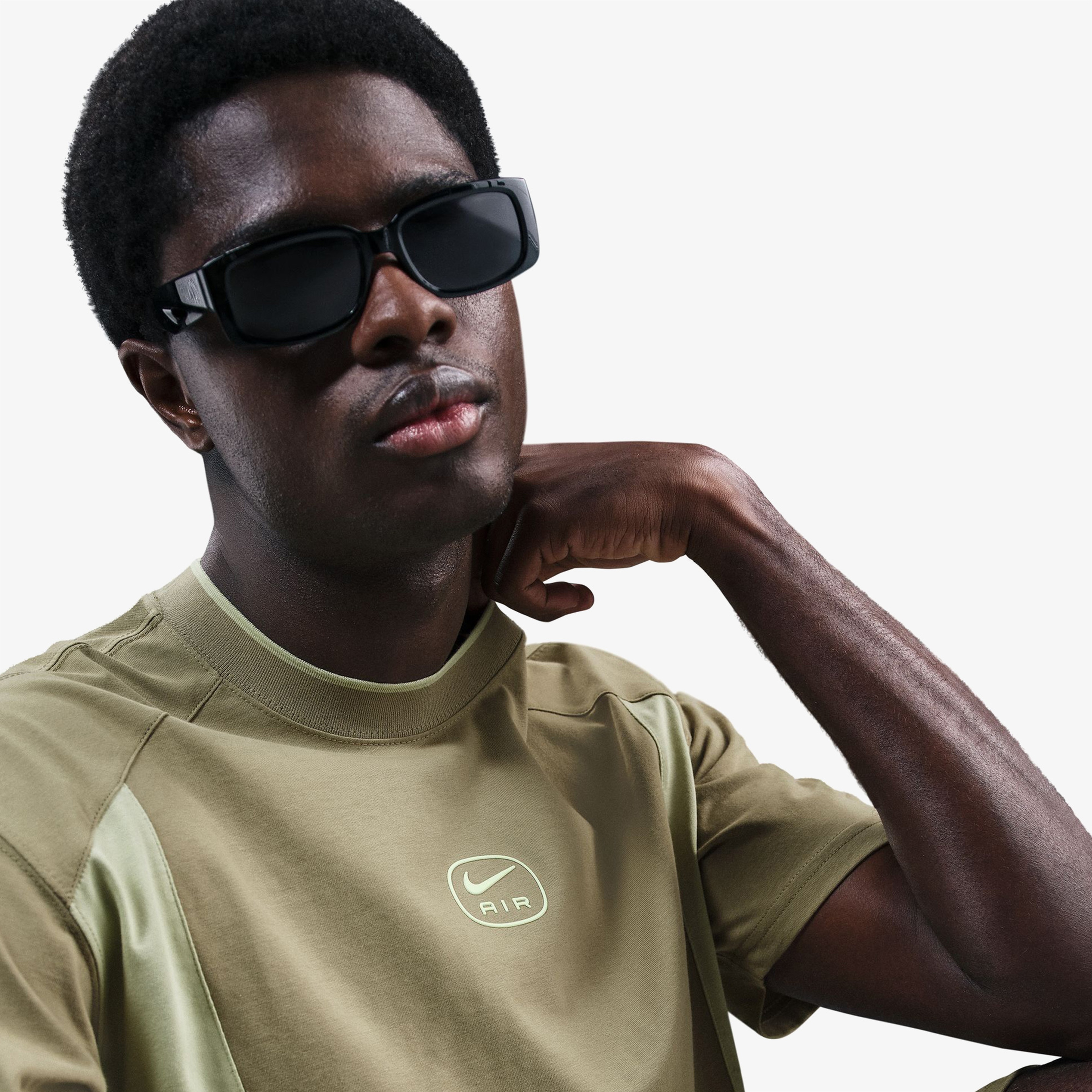 Nike Sportswear Air Erkek Haki T-Shirt