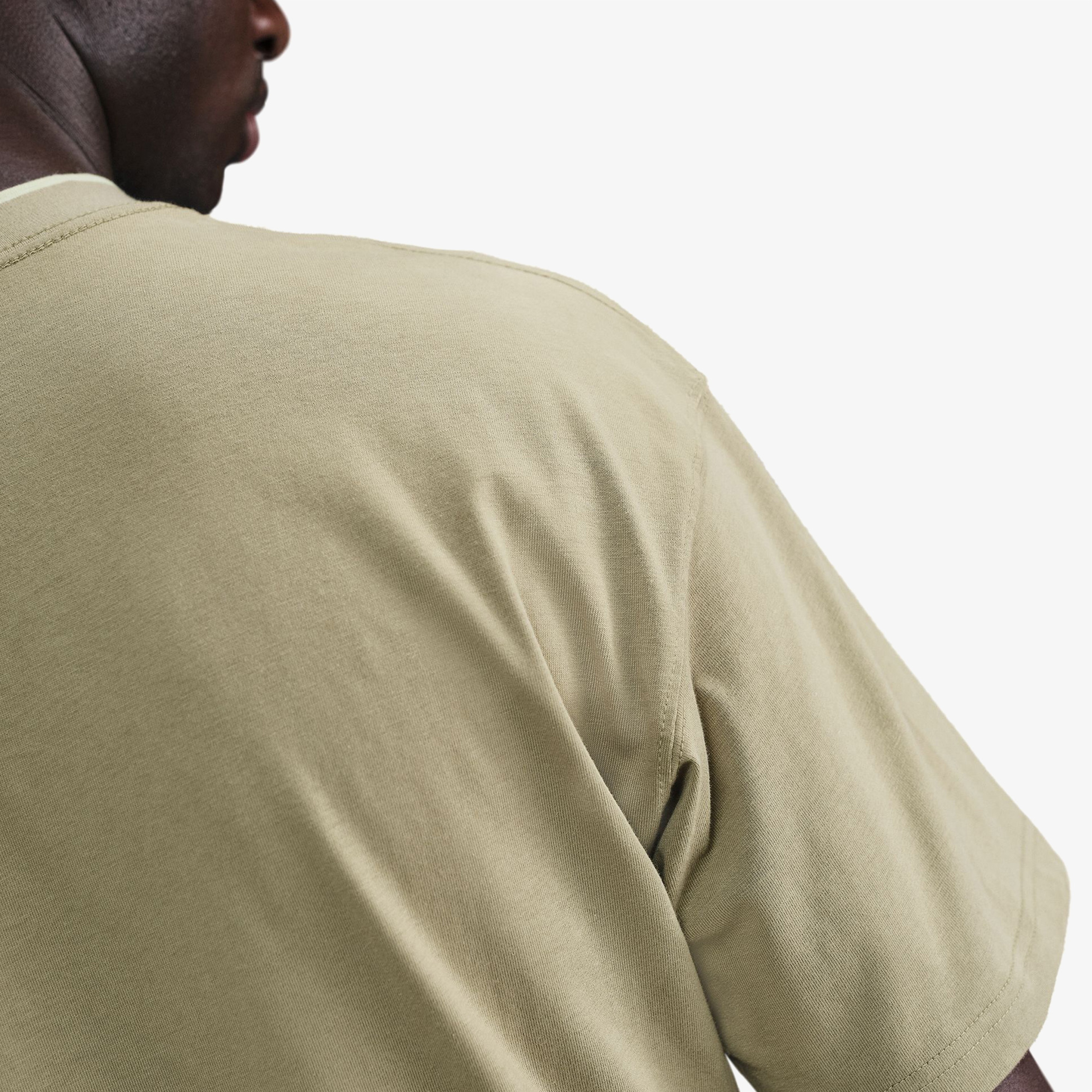 Nike Sportswear Air Erkek Haki T-Shirt