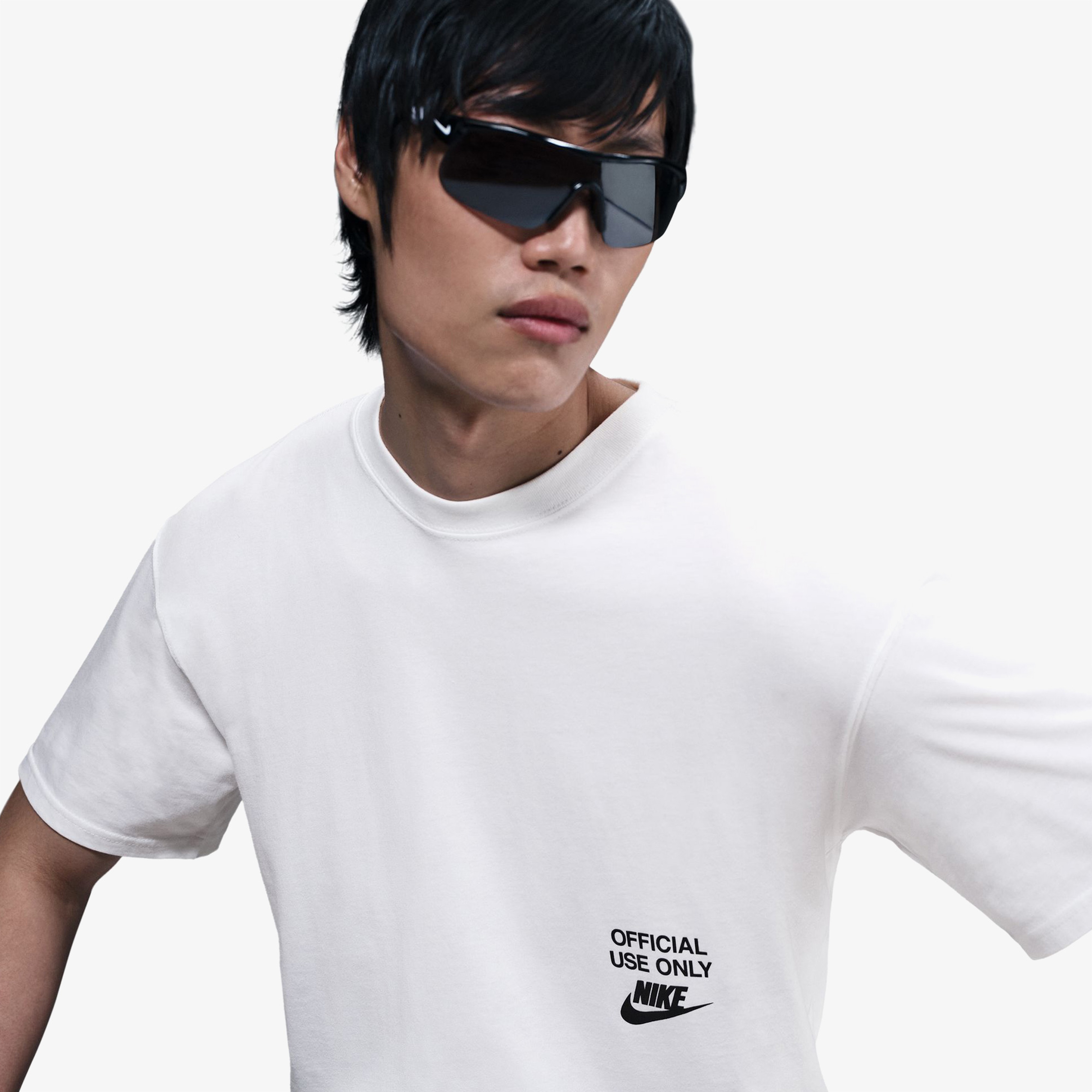 Nike Sportswear Erkek Beyaz T-Shirt