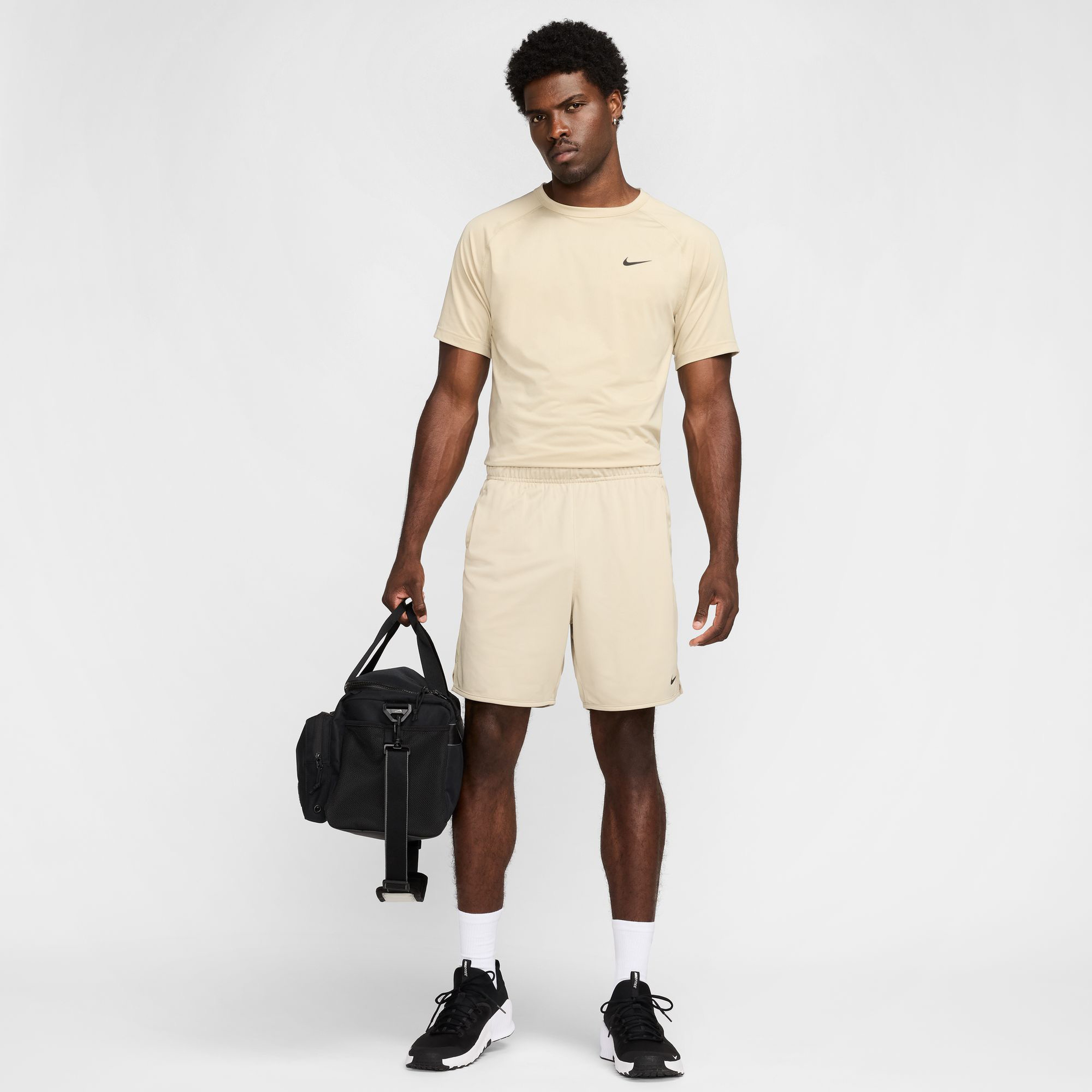 Nike Dri-FIT Totality Knit 7In Erkek Haki Antrenman Şort