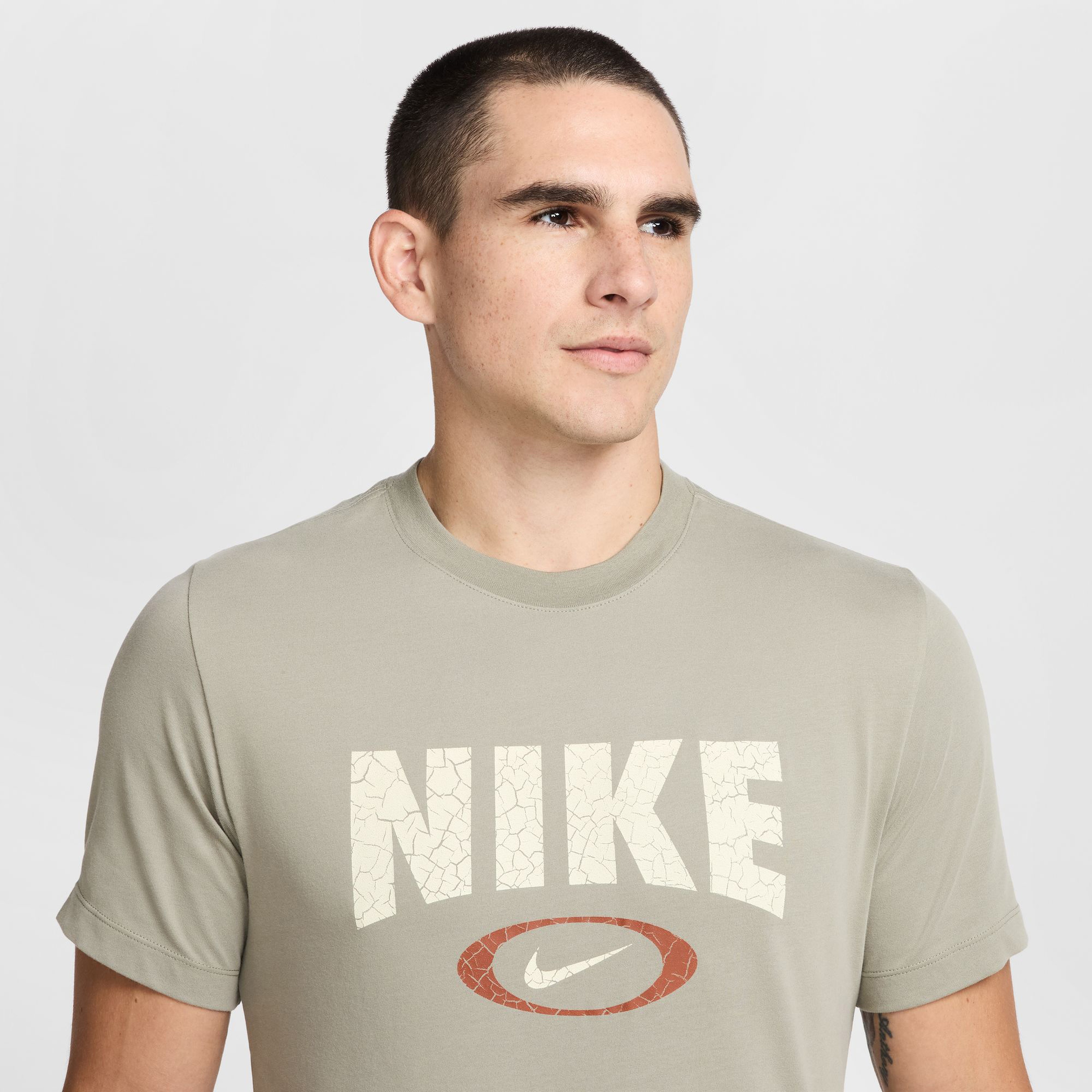 Nike Dri-Fit Fitness Erkek Yeşil Antrenman T-Shirt